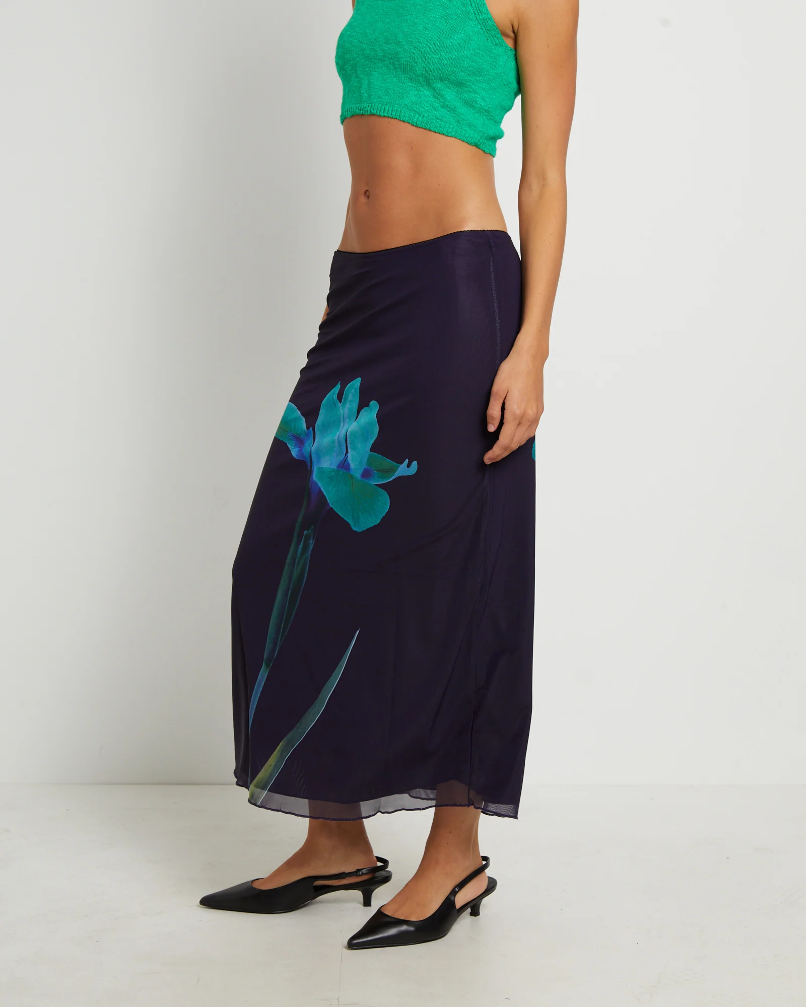 Lassie Maxi Skirt in Navy - Image 4