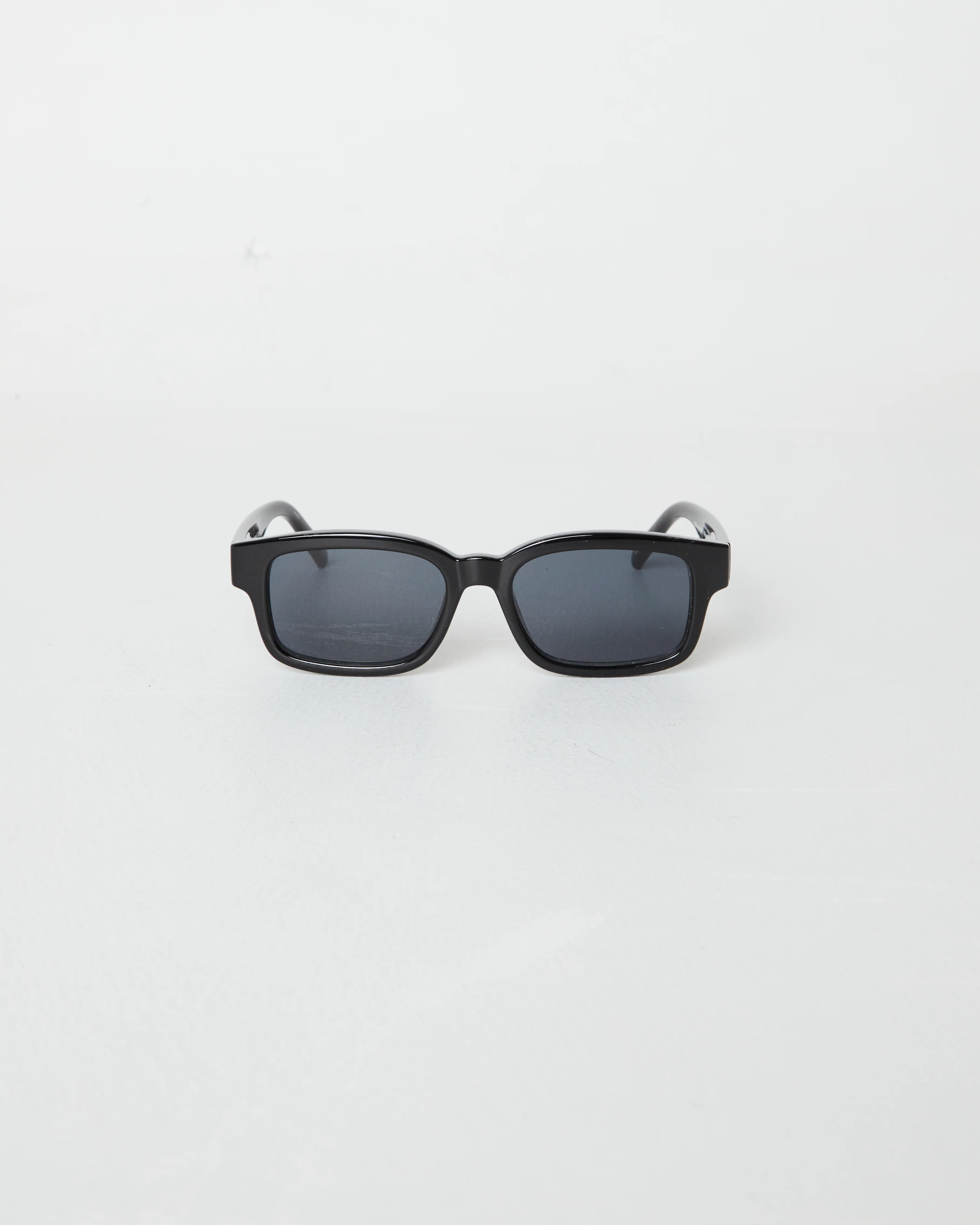 Le Sustain Recarmito Sunglasses in Black Smoke Mono - Image 3
