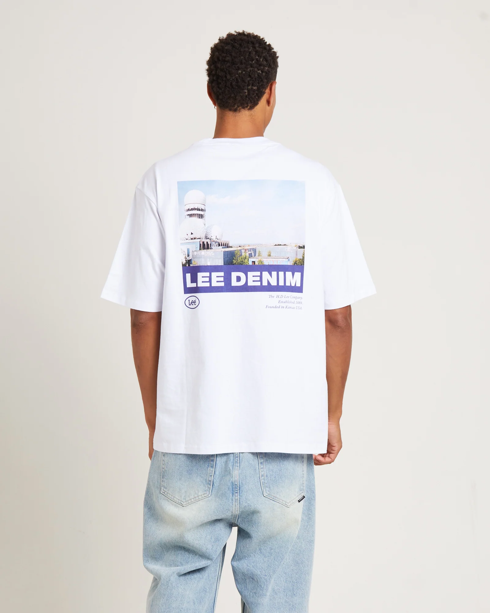 Lee Homme Baggy T-Shirt in Vintage White - Image 2