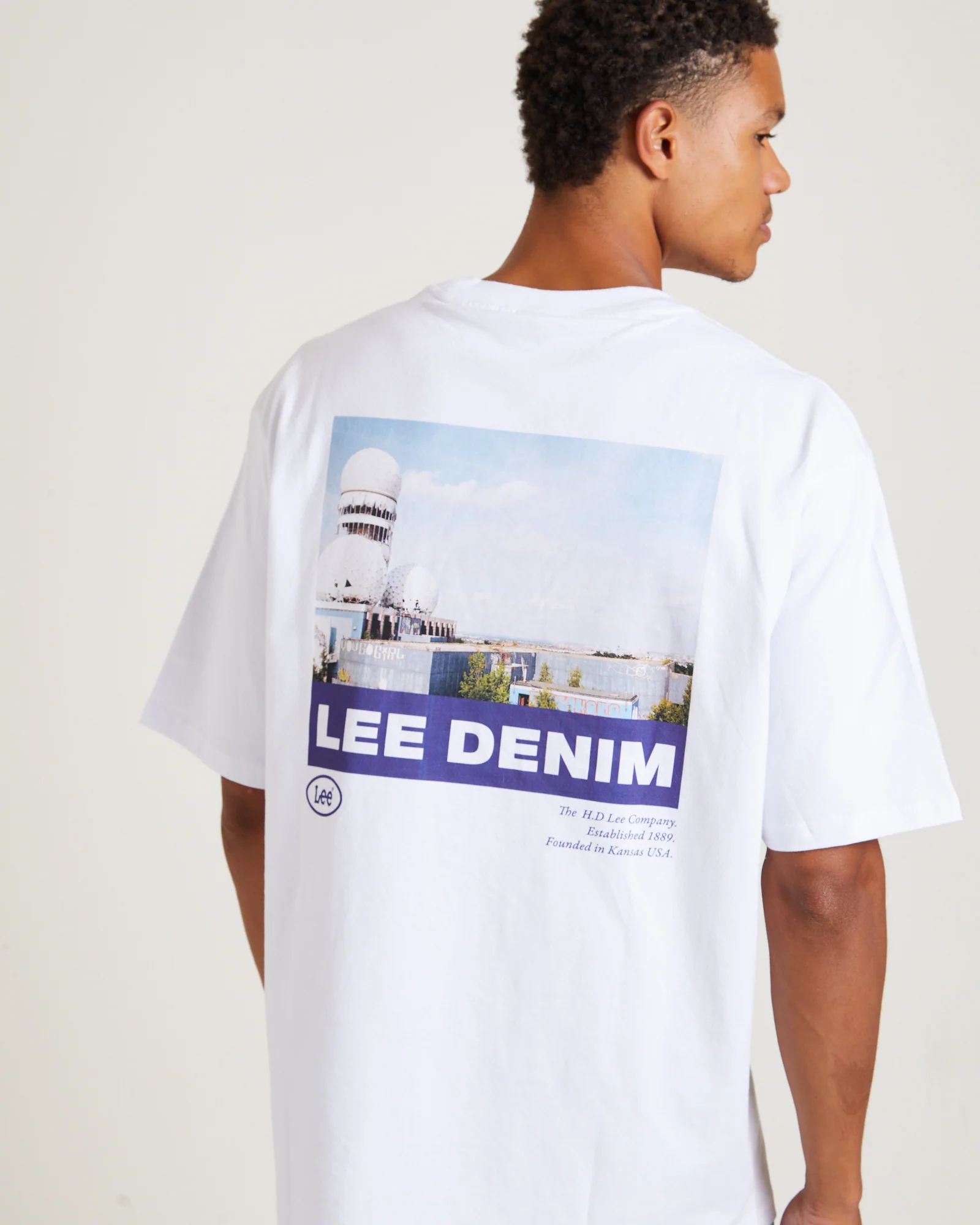Lee Homme Baggy T-Shirt in Vintage White - Image 5