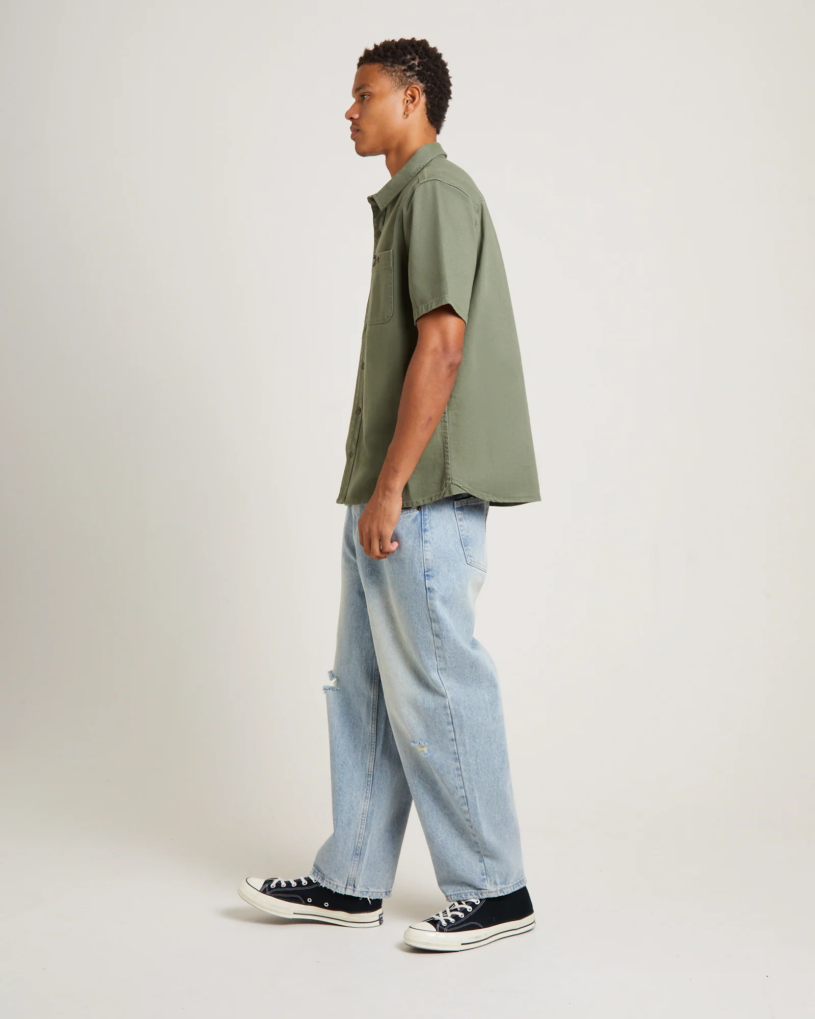 Lee Worker Short Sleeve Shirt in Dark Sage - Image 4