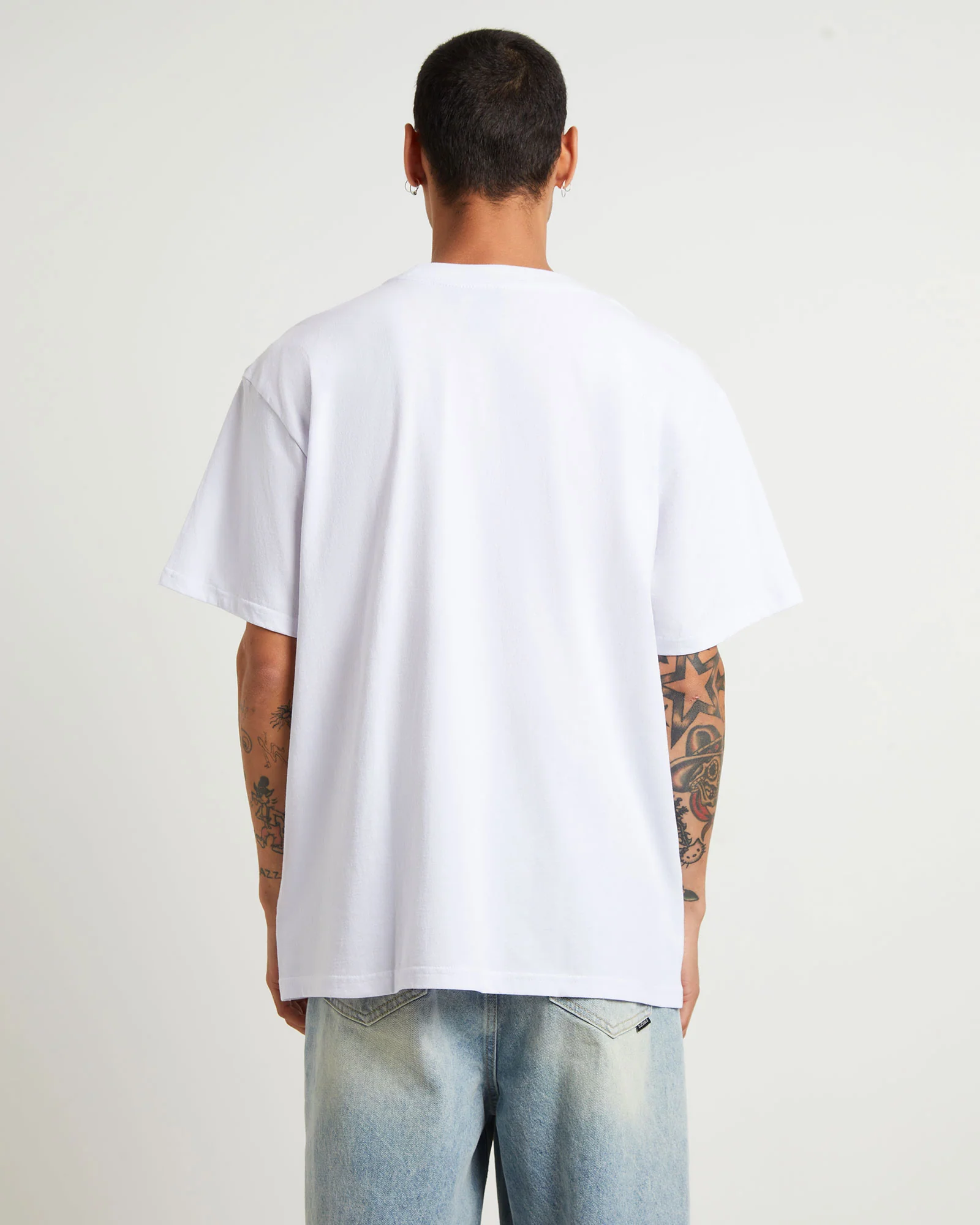 Legacy Short Sleeve T-Shirt in White - Image 2