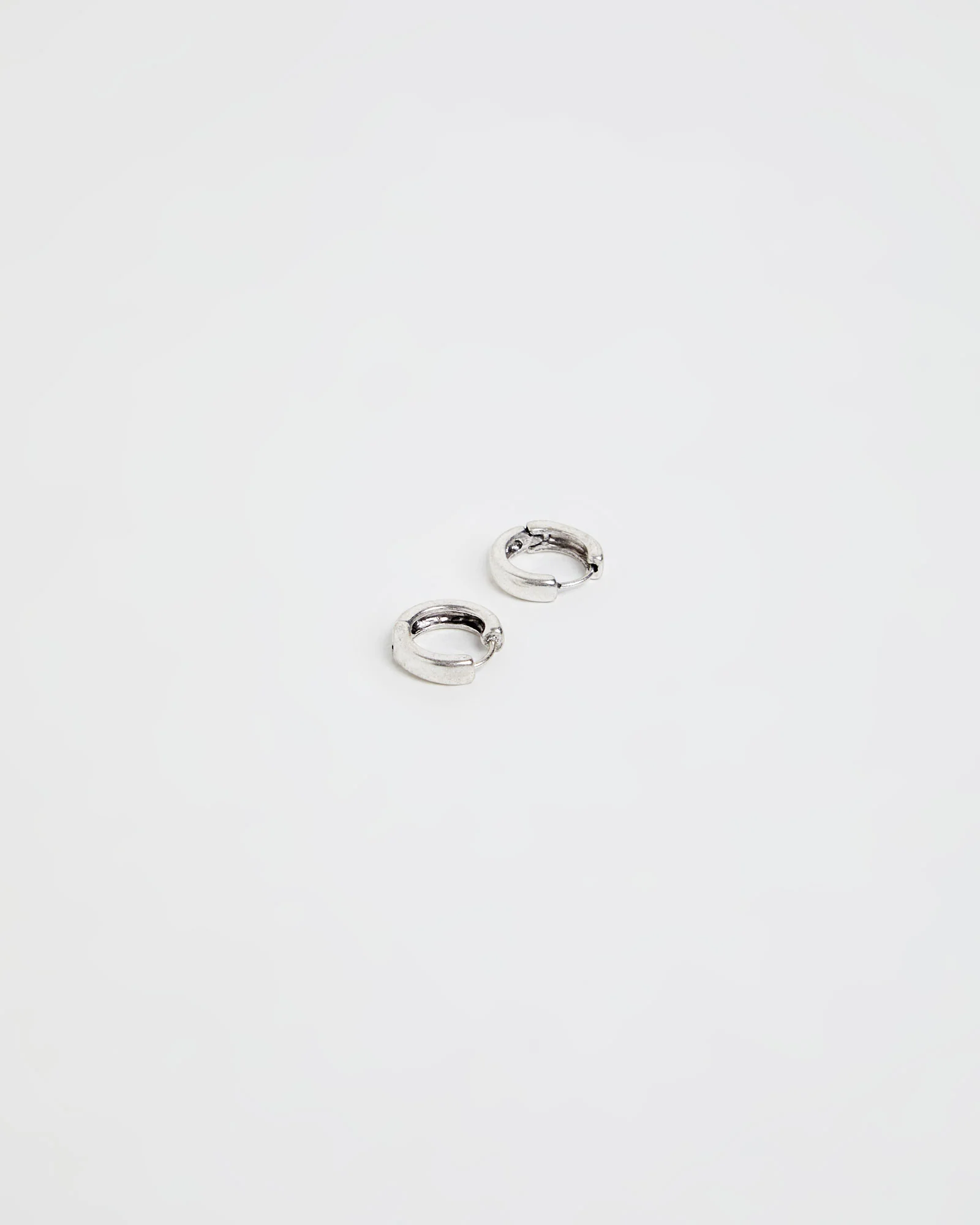 Link Earring Set - Image 3