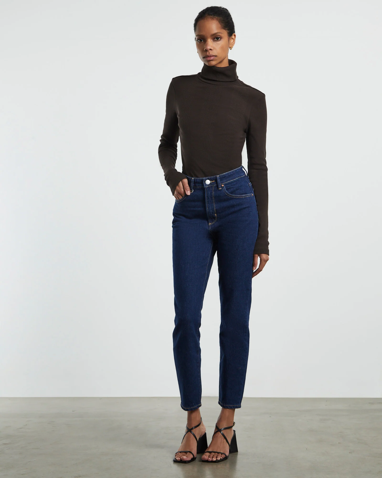 Lola Mom Jeans Vibe Blue - Image 3
