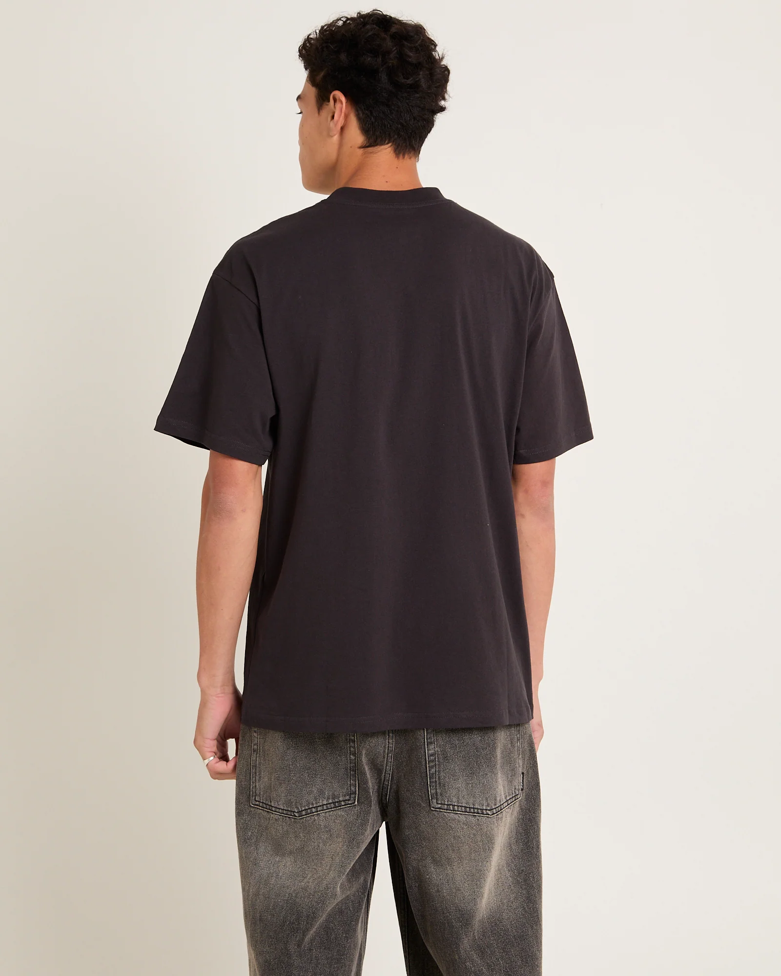 Los Angeles Lakers City Strike T-Shirt - Image 2