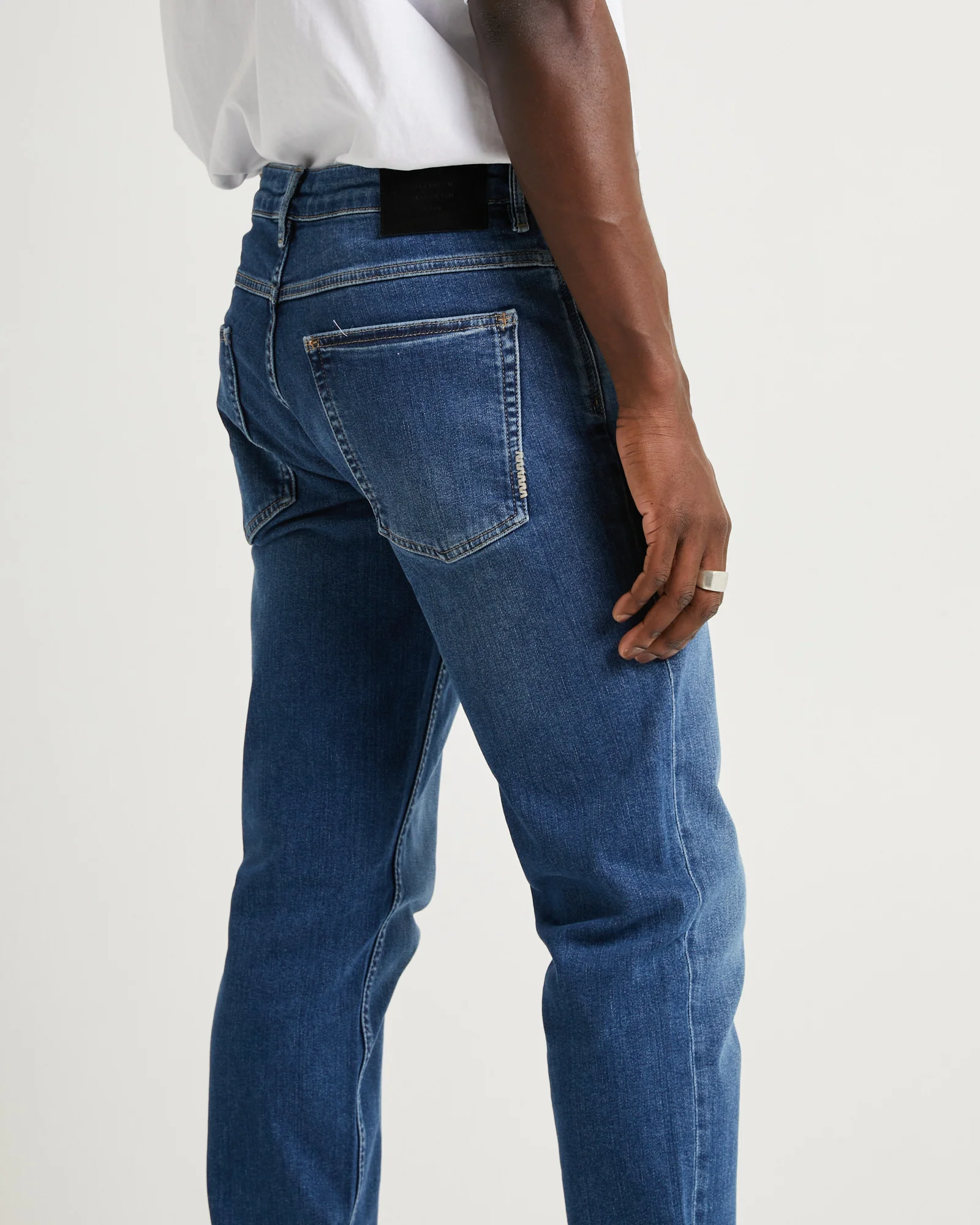 Lou Straight Denim Jeans Shiver - Image 6