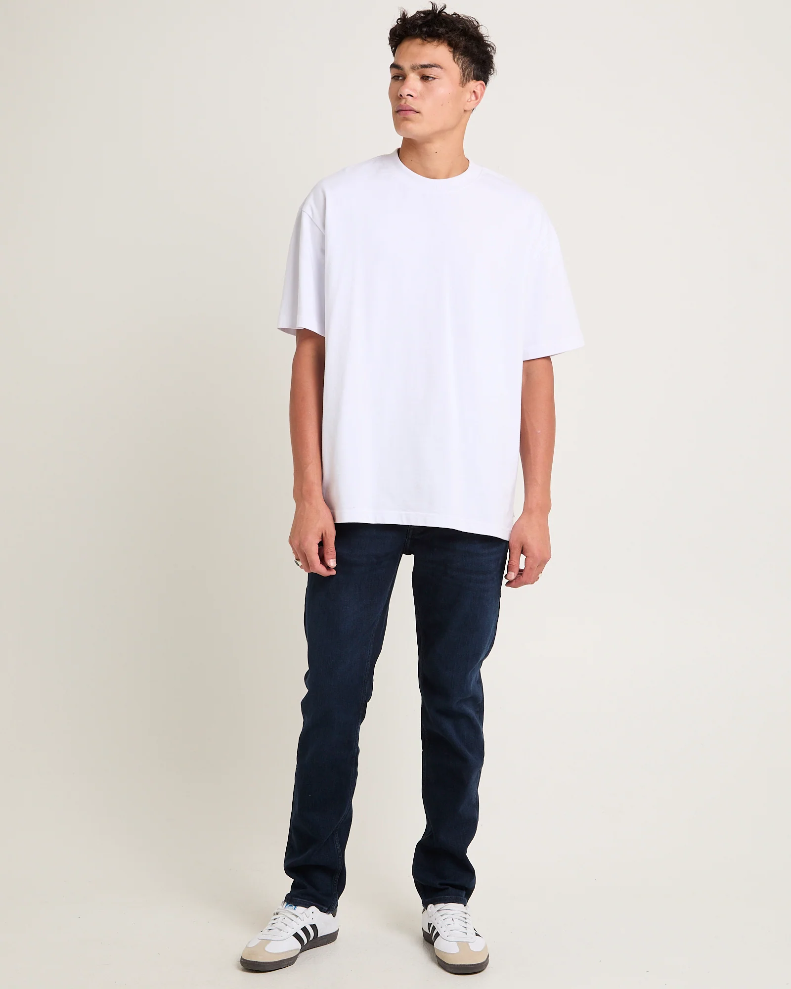 Lou Straight Jeans - Image 3