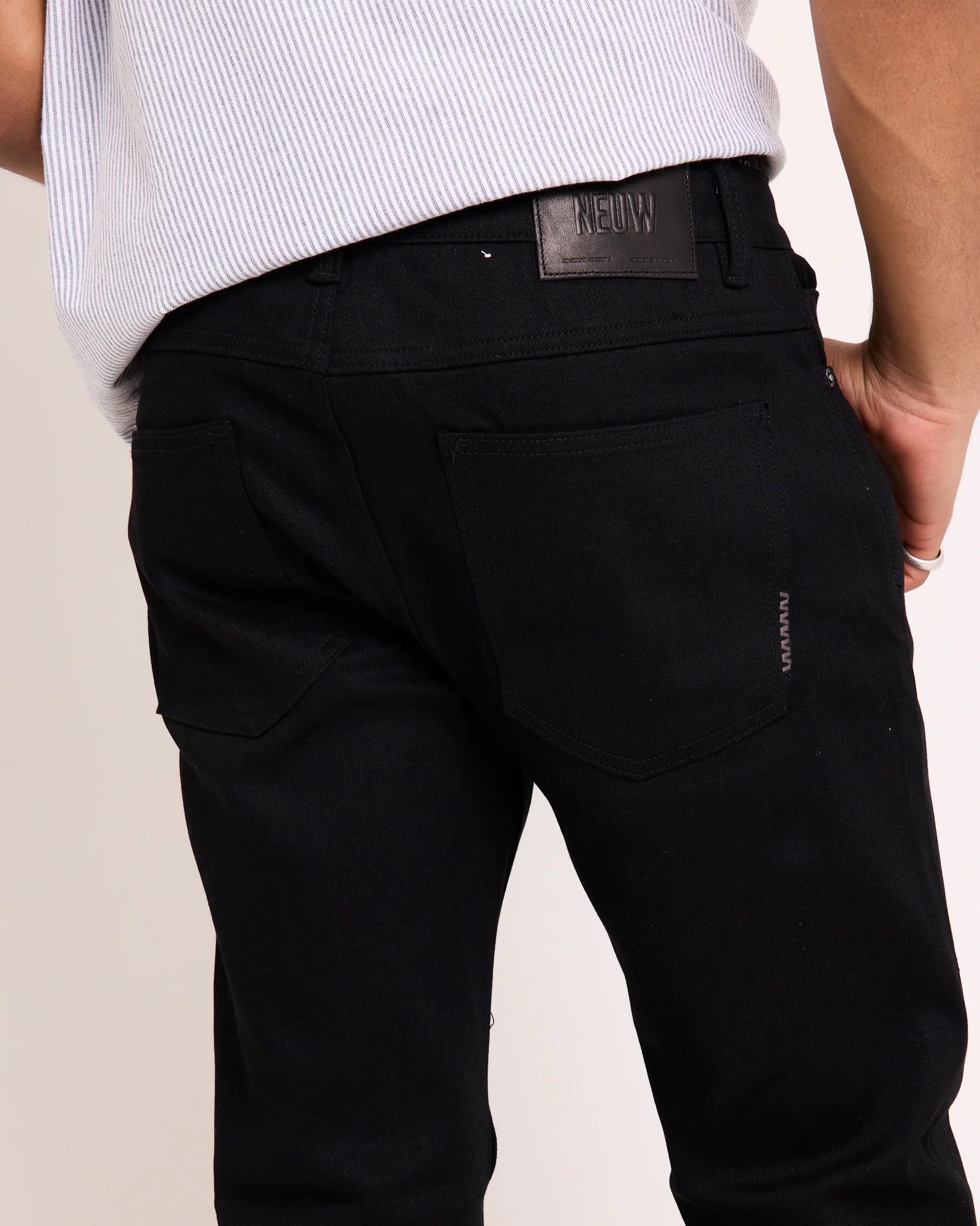 Lou Straight Denim Jeans Sharp Black - Image 5