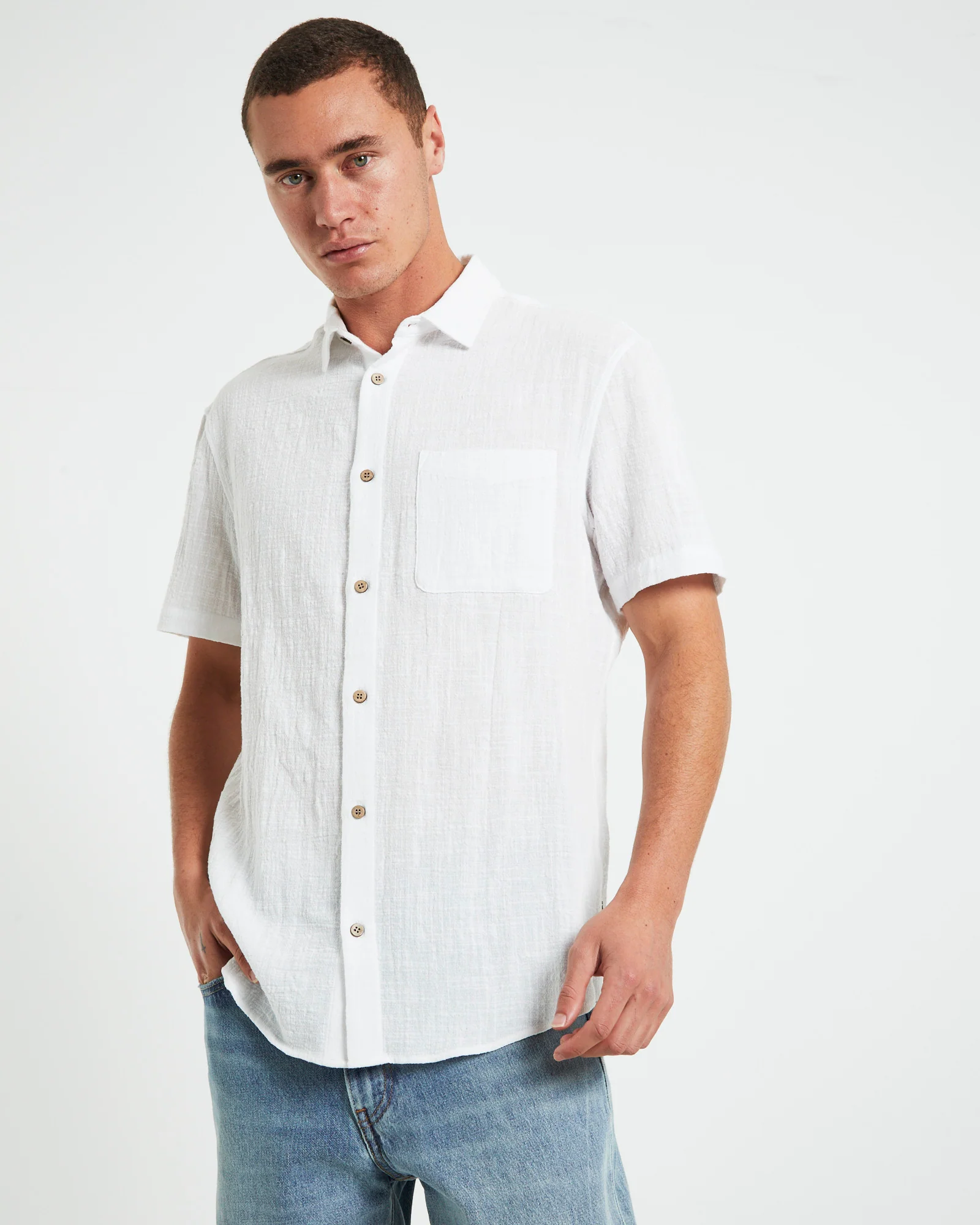 Louie Shirt Off - Image 5