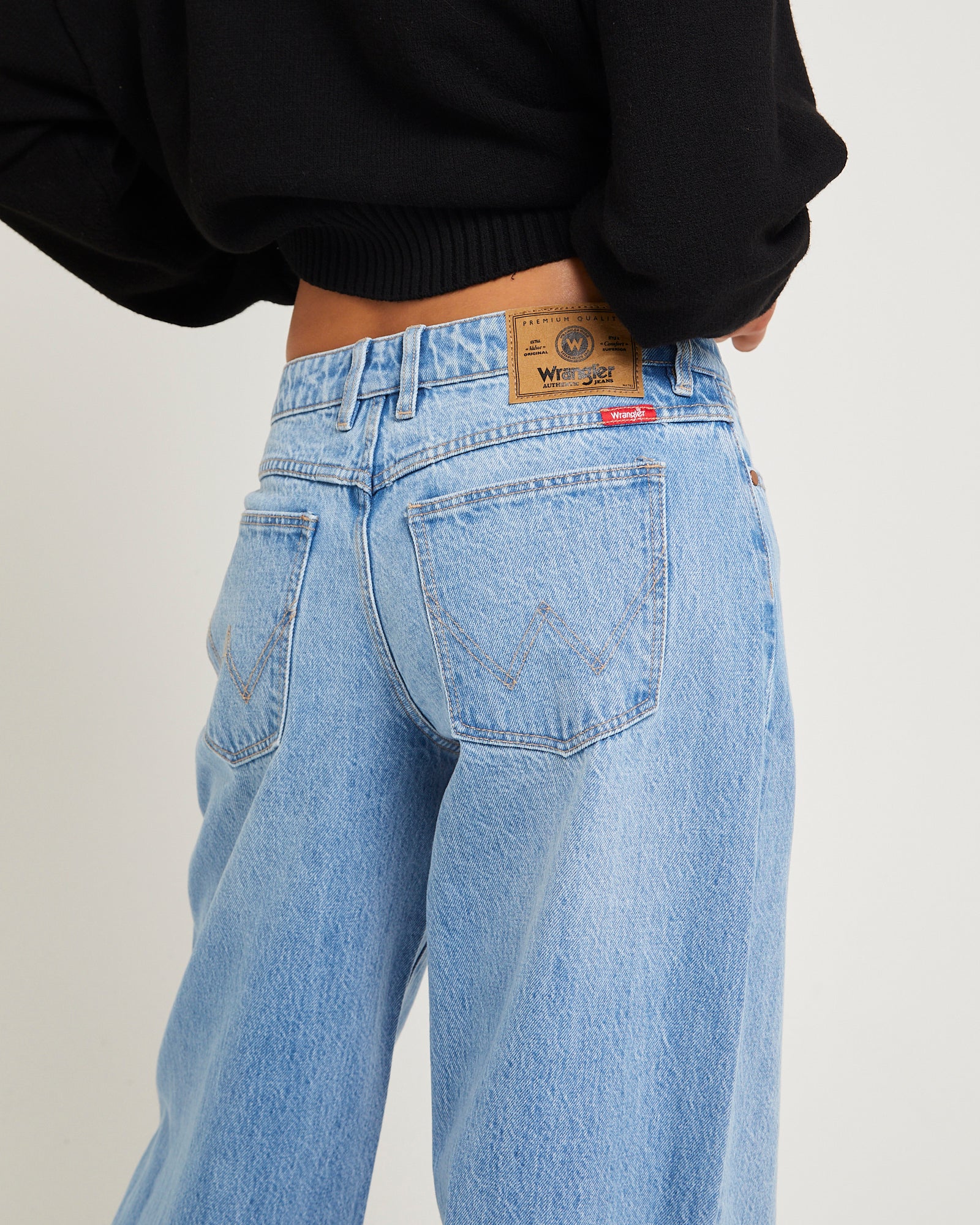 Low Farrah Baggy Denim Jeans Blue River - Image 5