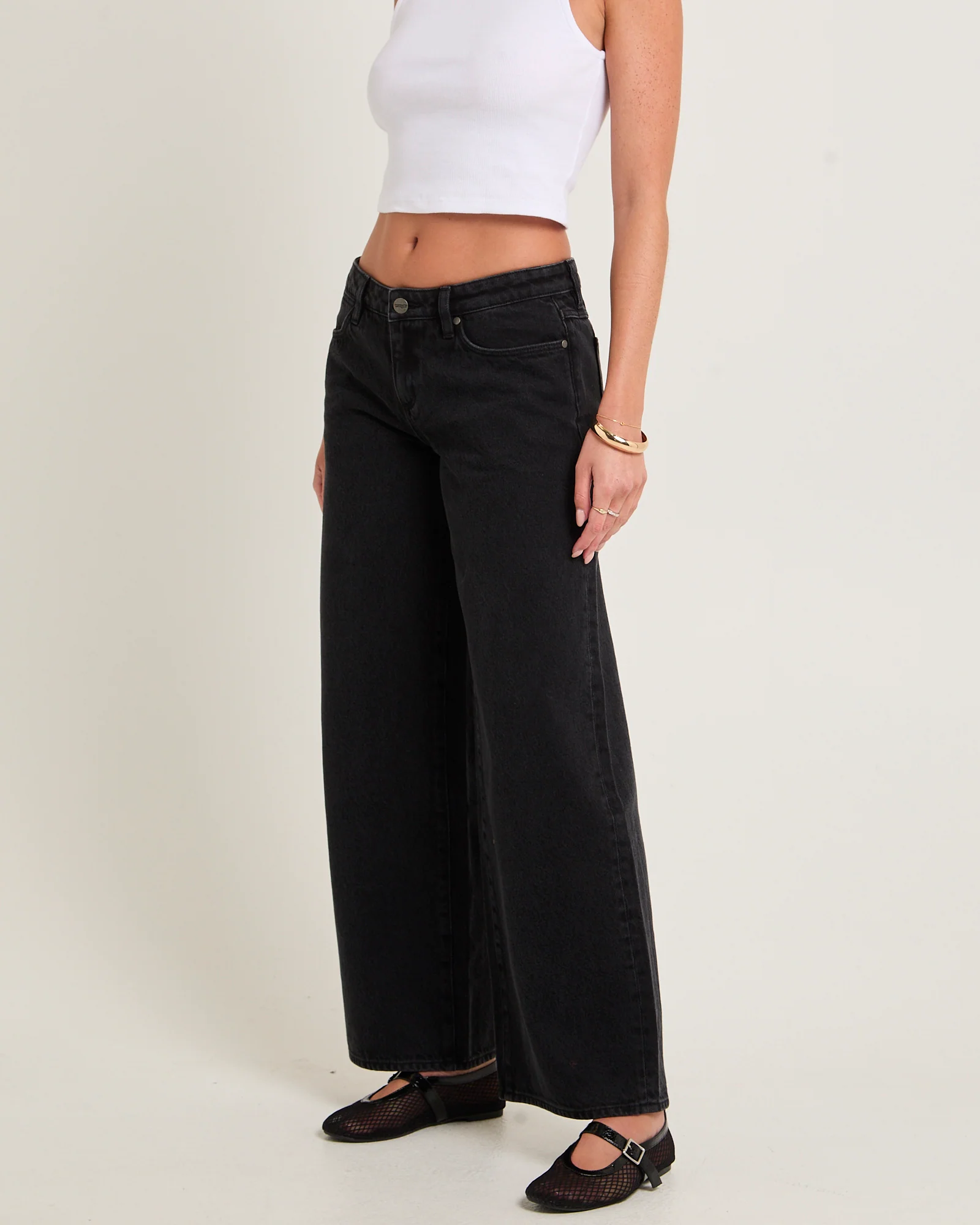 Low Farrah Jeans - Image 4