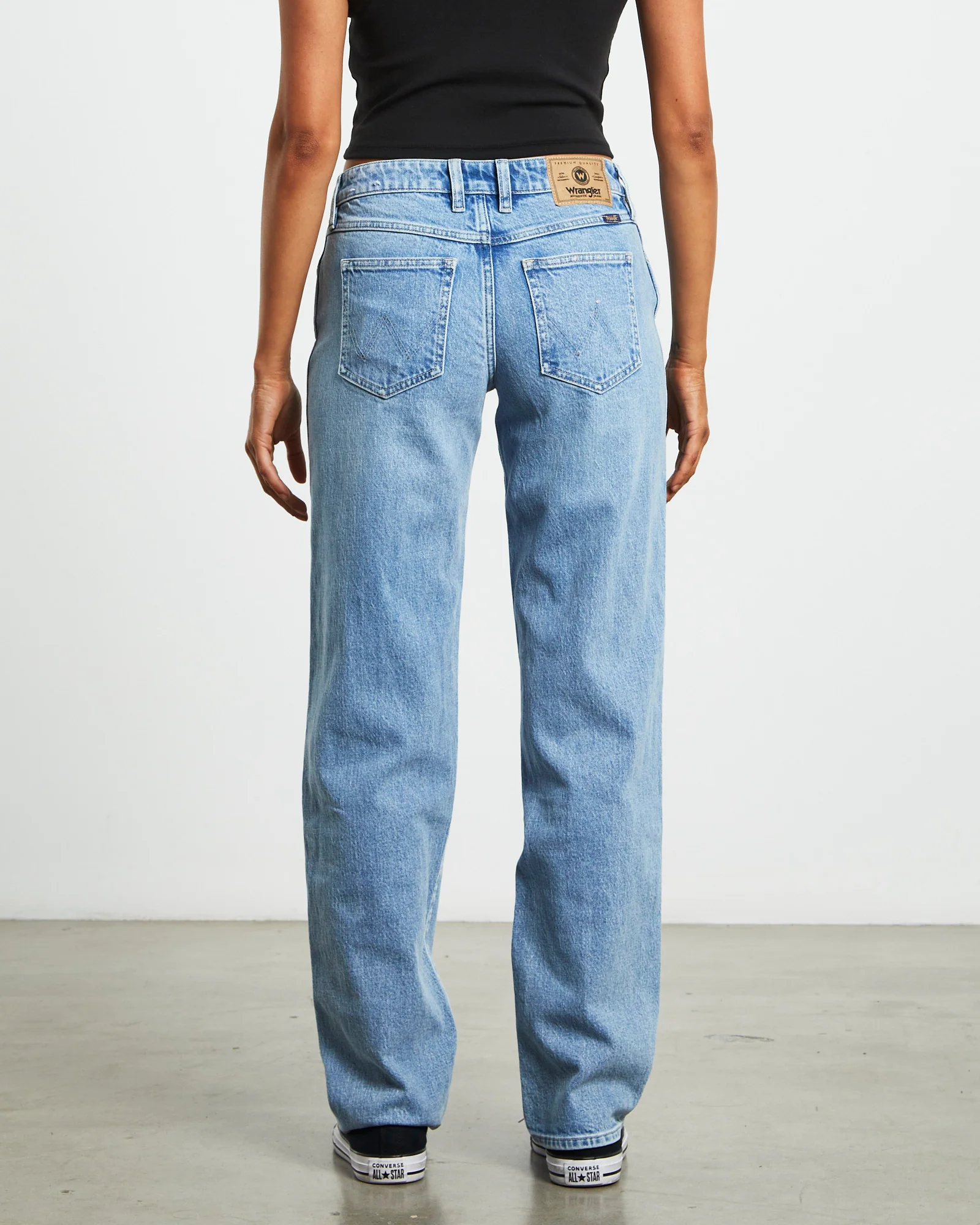 Low Rise Claudia Straight Denim Jeans Cloudy - Image 2