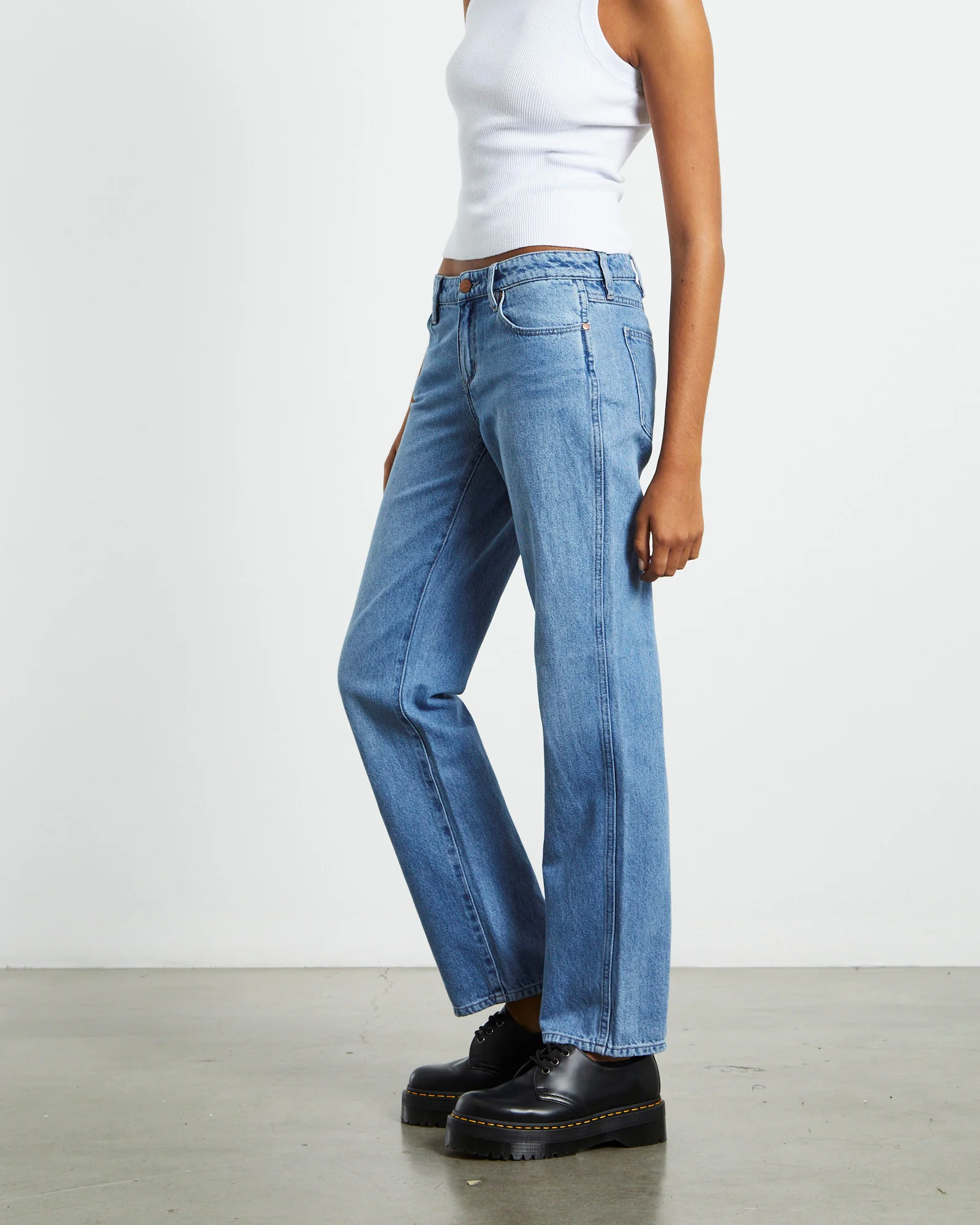 Low Rise Claudia Straight Jeans Mary Jane Blue - Image 3