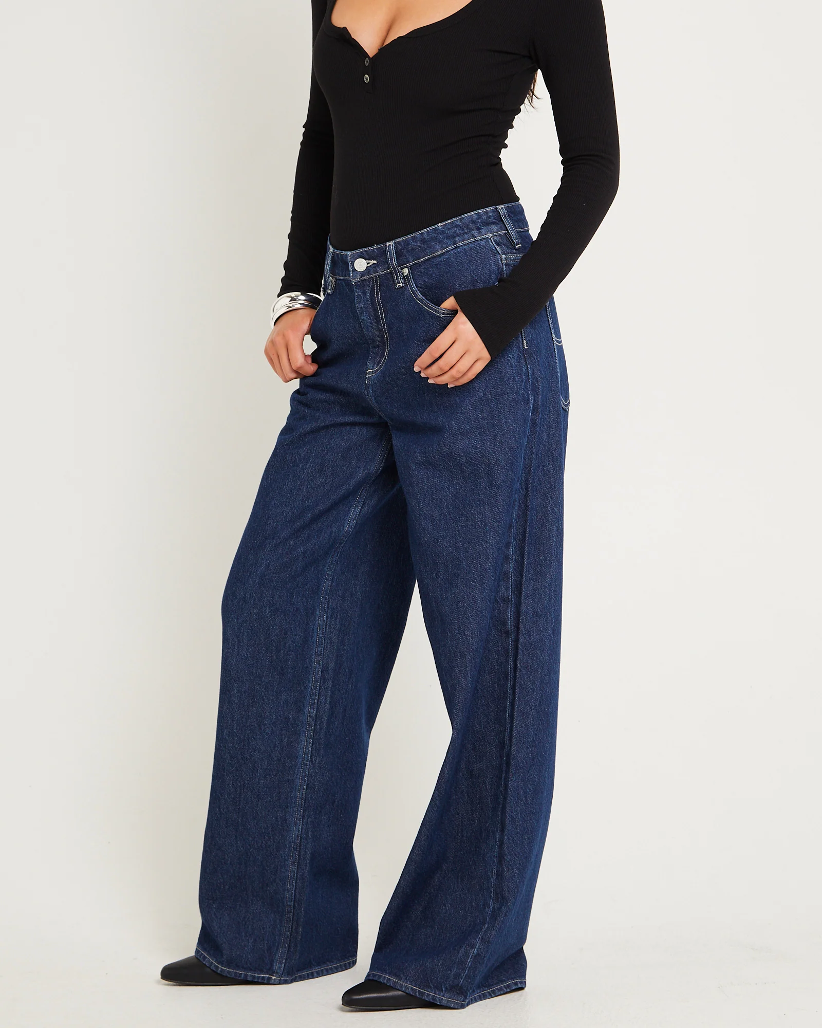 Low Slouch Relaxed Denim Jeans Indigo Exchange - Image 4
