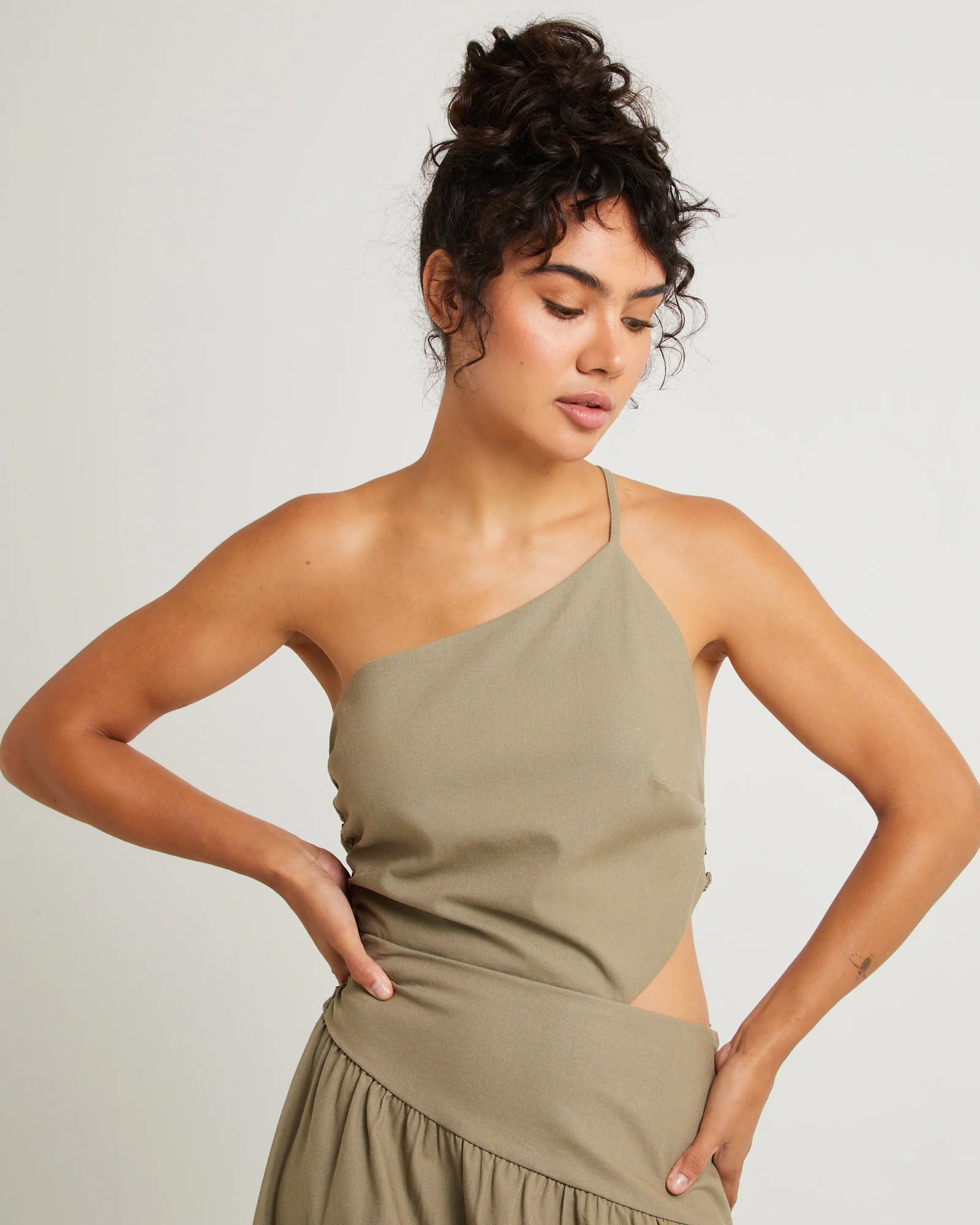 Luna One Shoulder Cut Out Maxi Dress - Image 5
