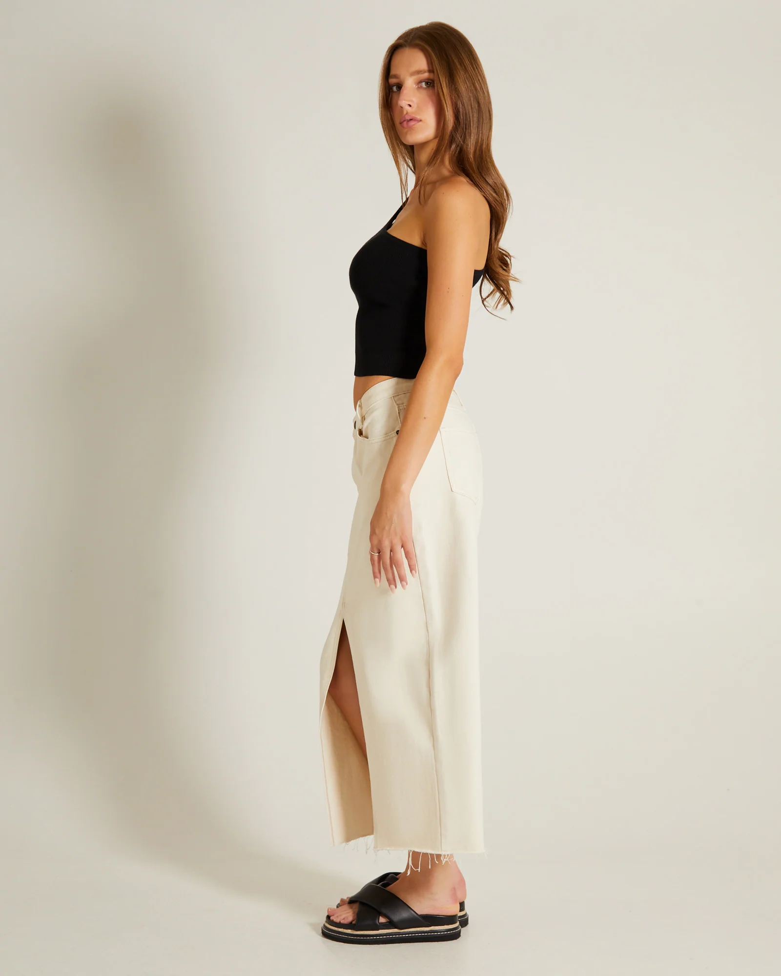 Luxe Knitted One Shoulder Top in Black - Image 4