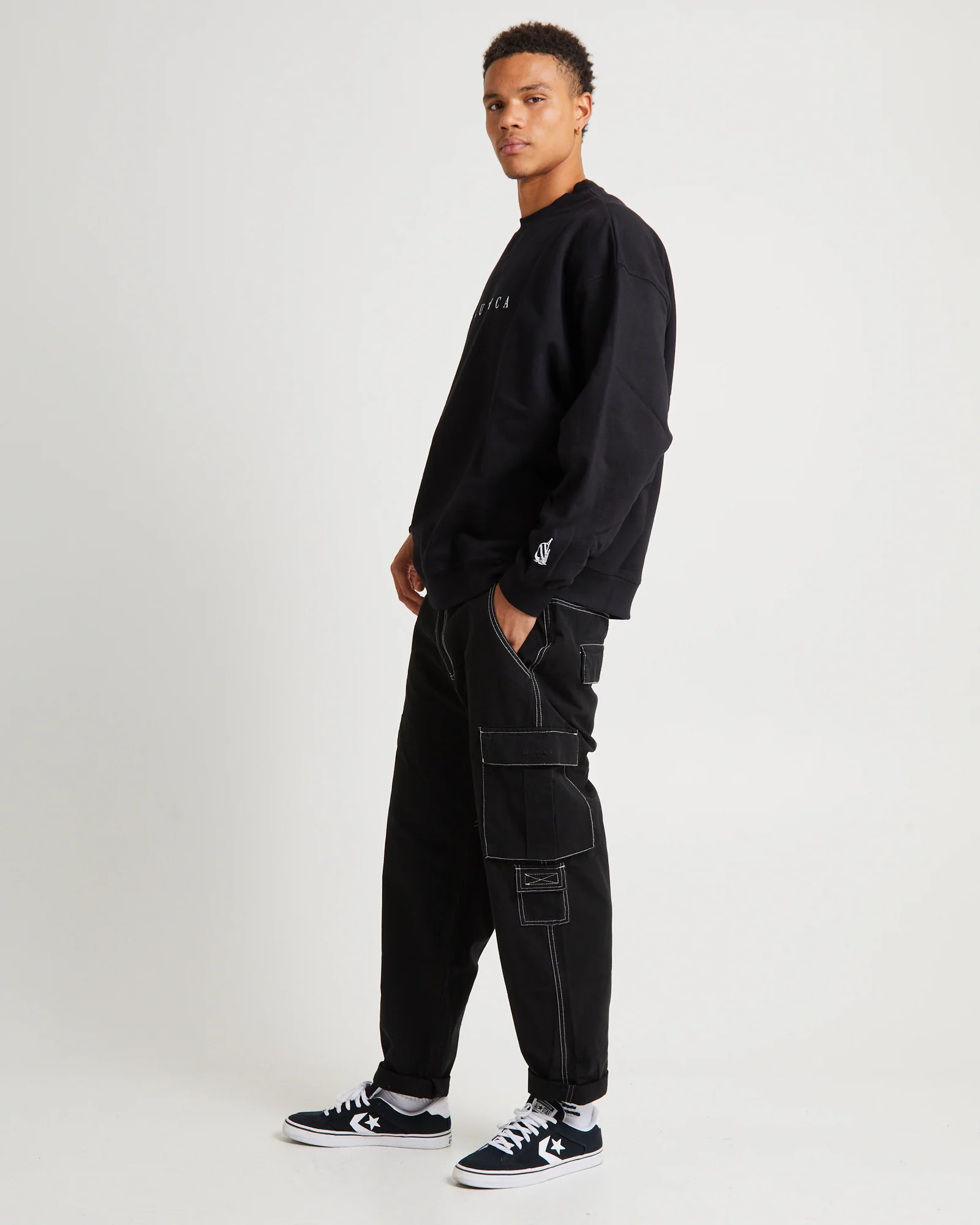 Lynche Sweatshirt Black - Image 4