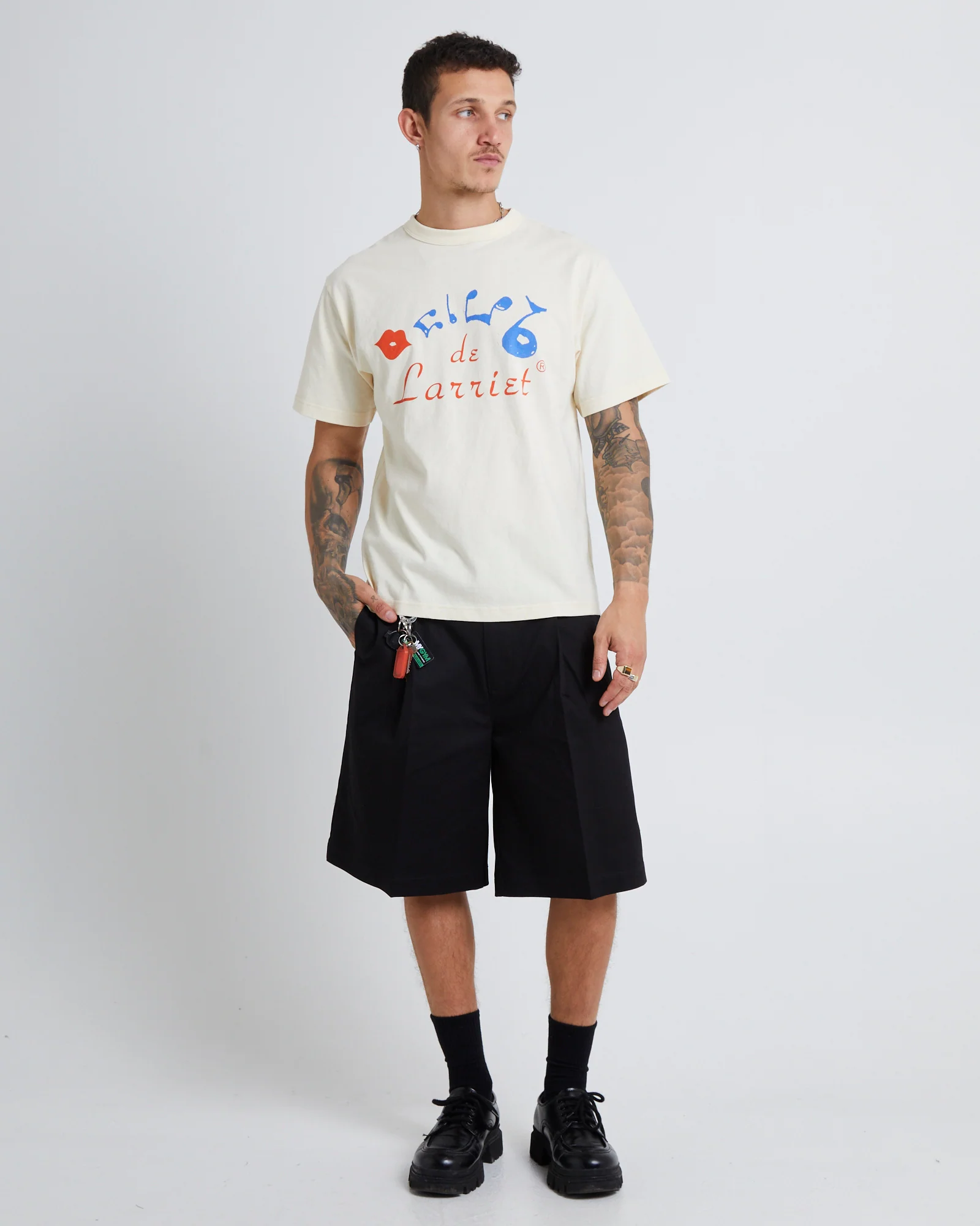 Lyu Short Black - Image 3