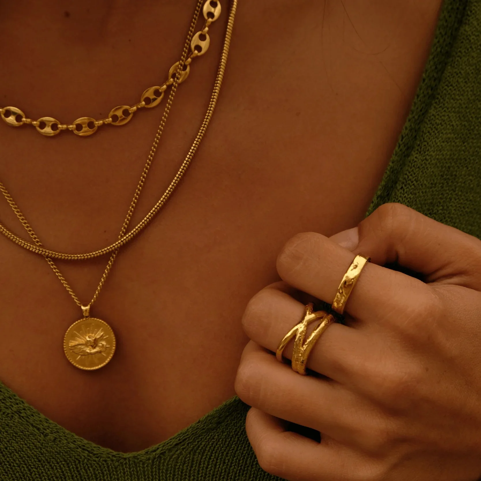 Mad Max Ring Gold - Image 3