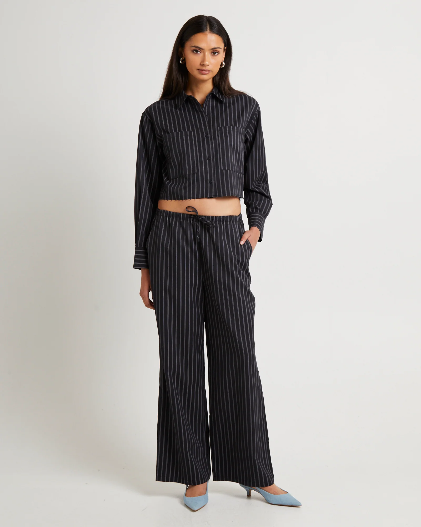 Makara Cropped Shirt - Image 3