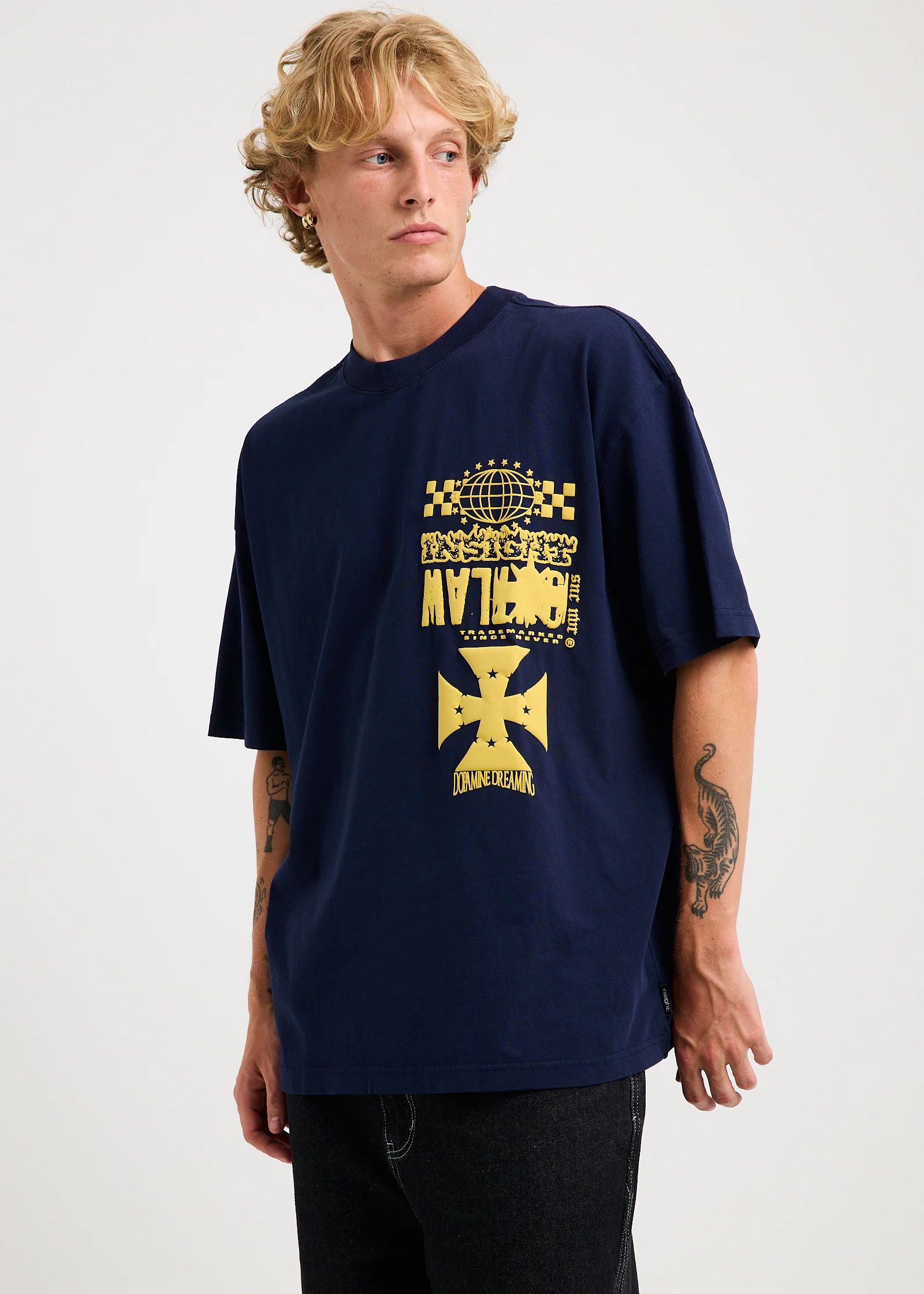 Manilla Short Sleeve T-Shirt - Image 4