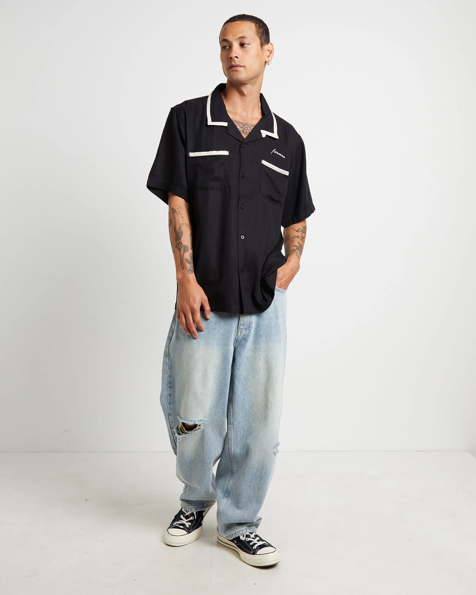Marilyn Faint Short Sleeve Shirt in Black Oyster - Image 3