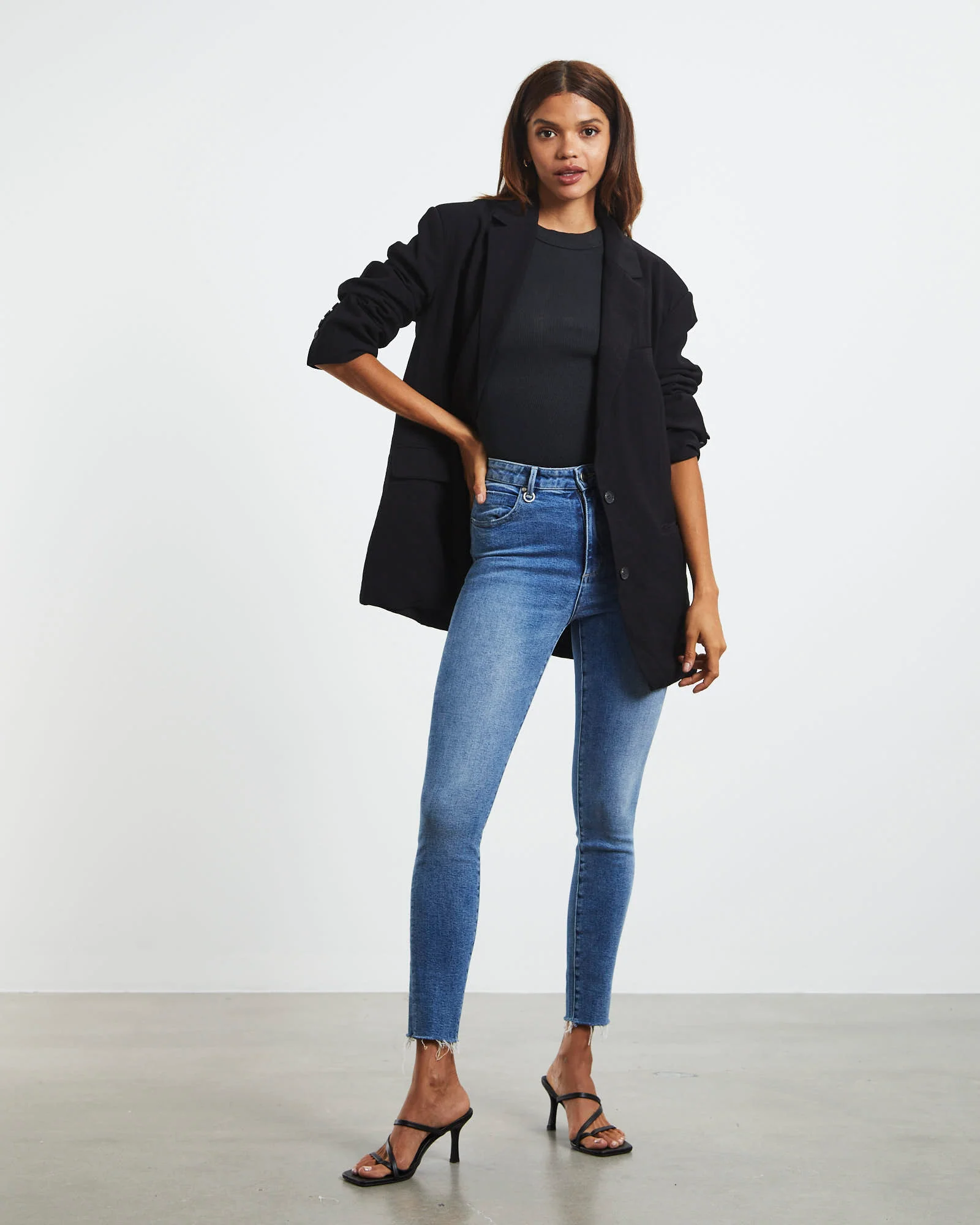 Marilyn Skinny Denim Jeans Broken - Image 4