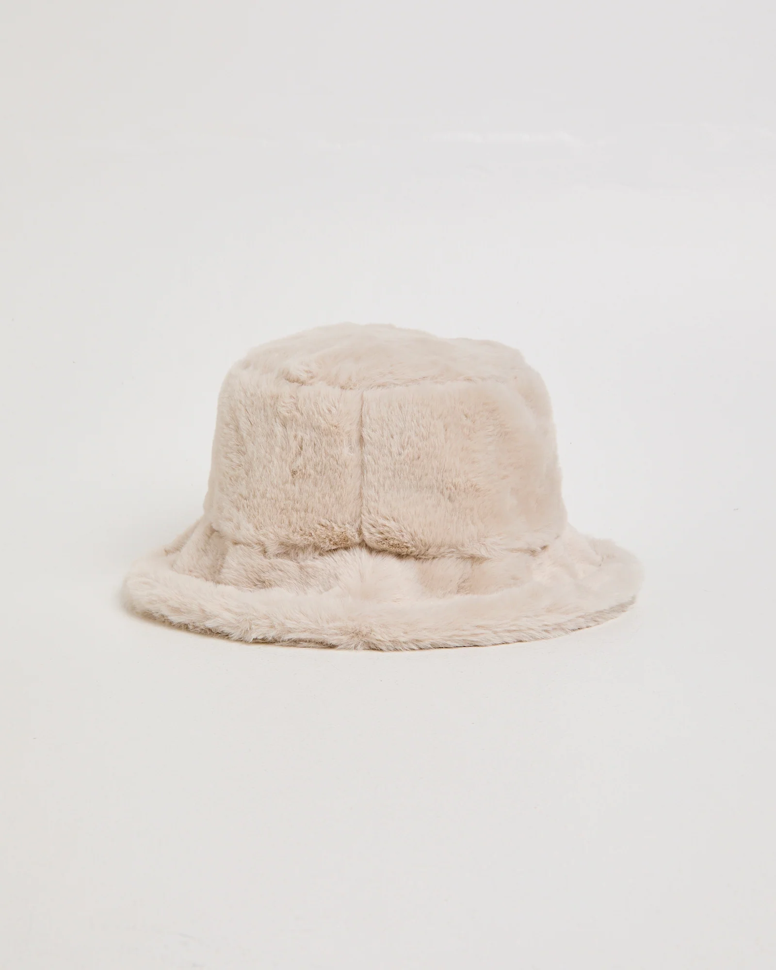 Mary Fluffy Hat - Image 3