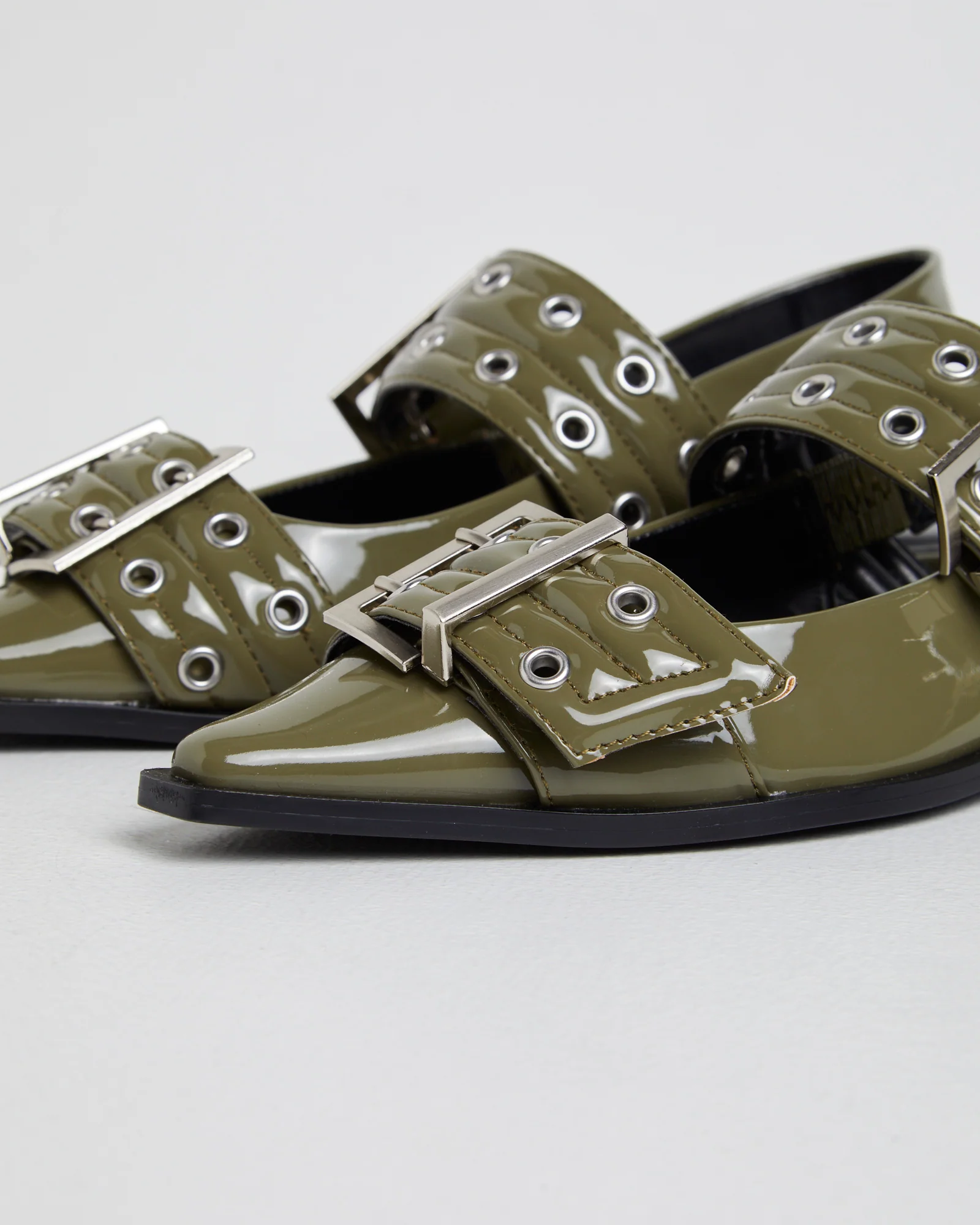 Matilda Pointed Flat - Image 4