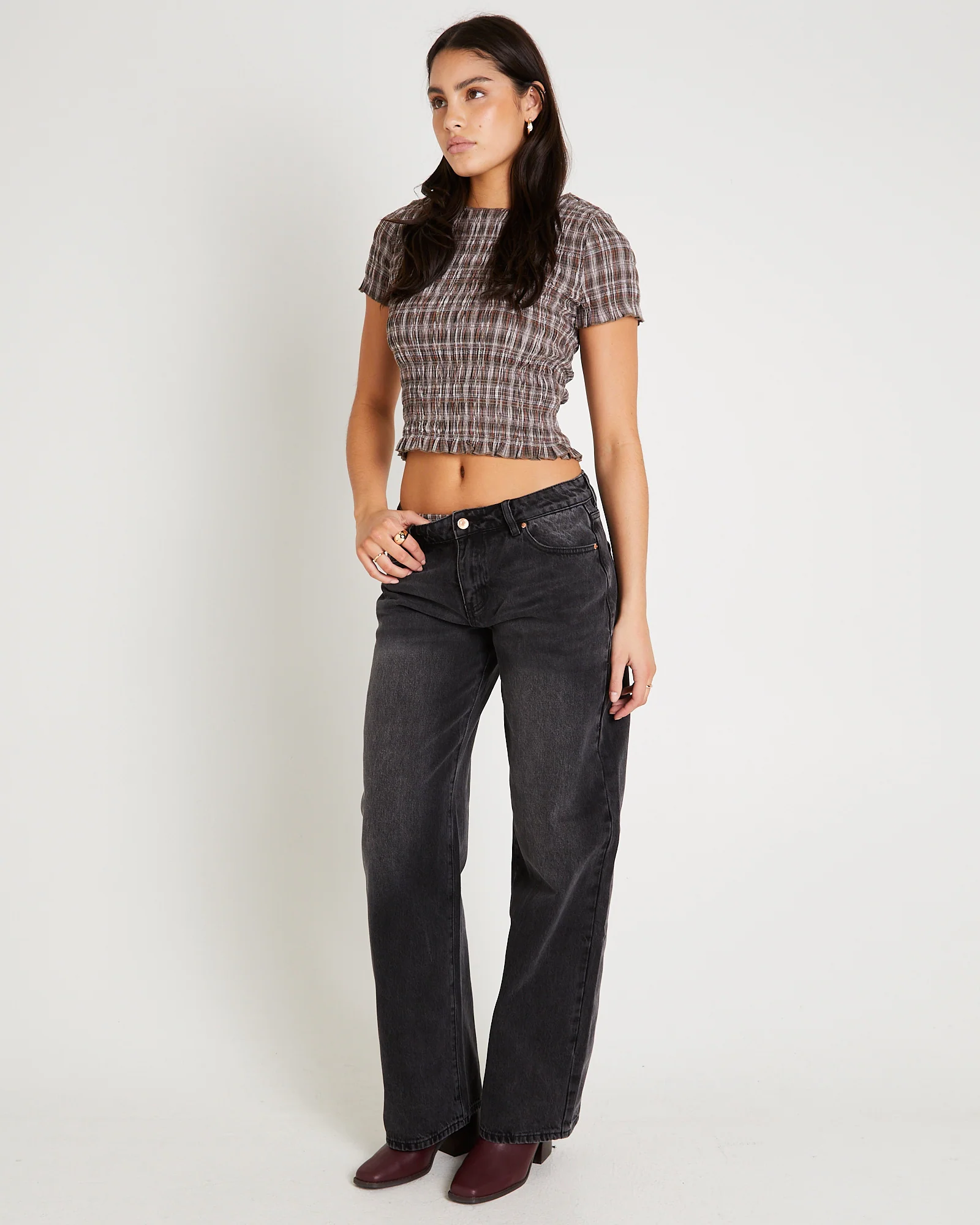 Maylee Low Rise Relaxed Denim Jeans - Image 5