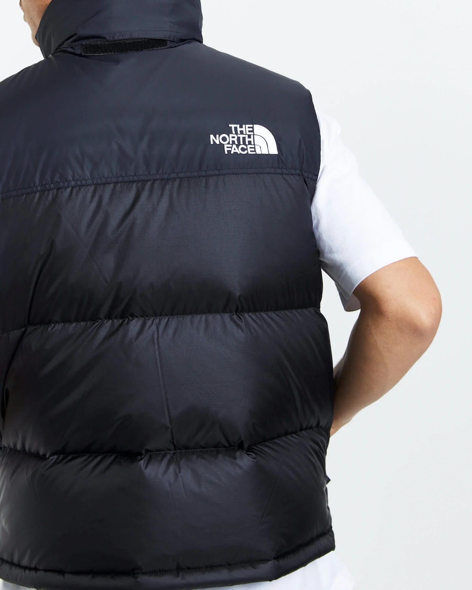 Men's 1996 Retro Nuptse Vest - Image 6