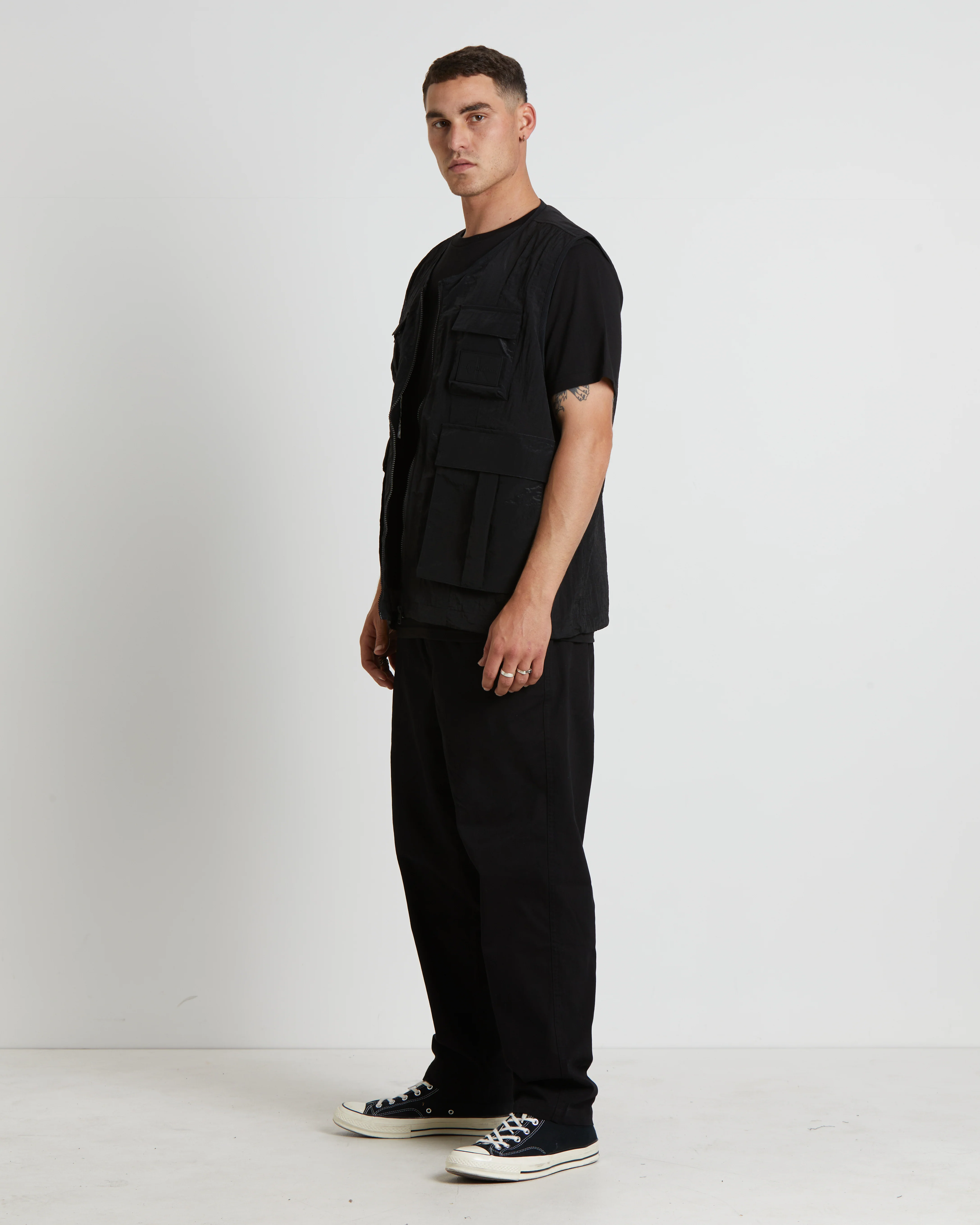 Mesh Ripstop Utility Vest in Black - Image 4
