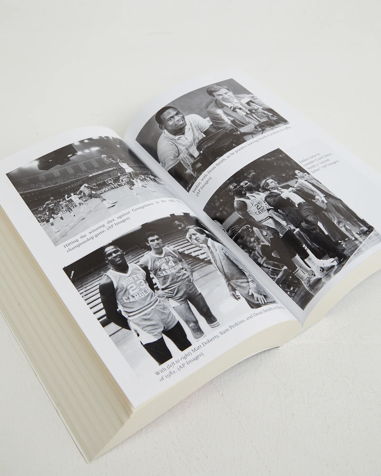 Michael Jordan: The Life Book - Image 3
