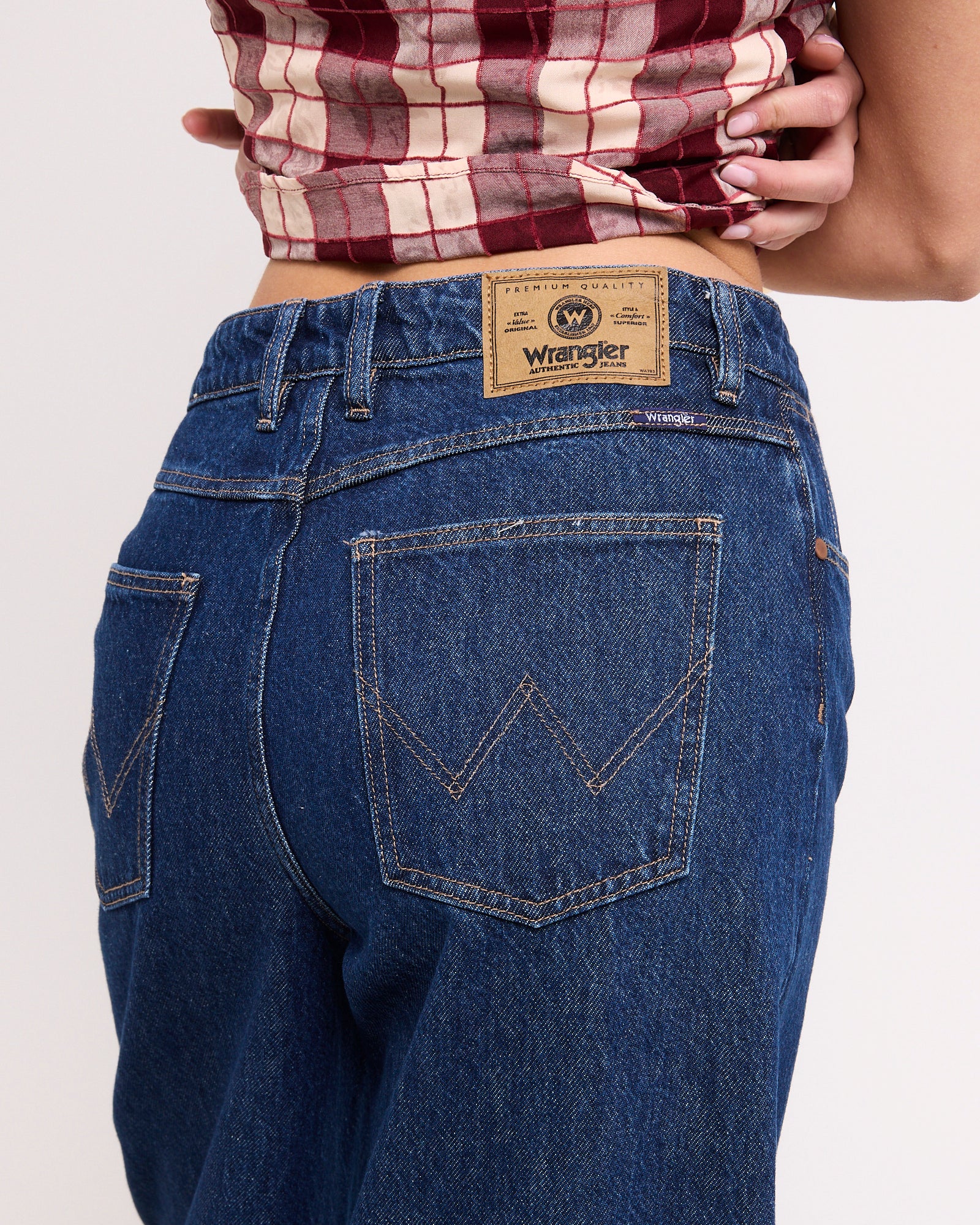 Mid Stevie Relaxed Denim Jeans - Image 5