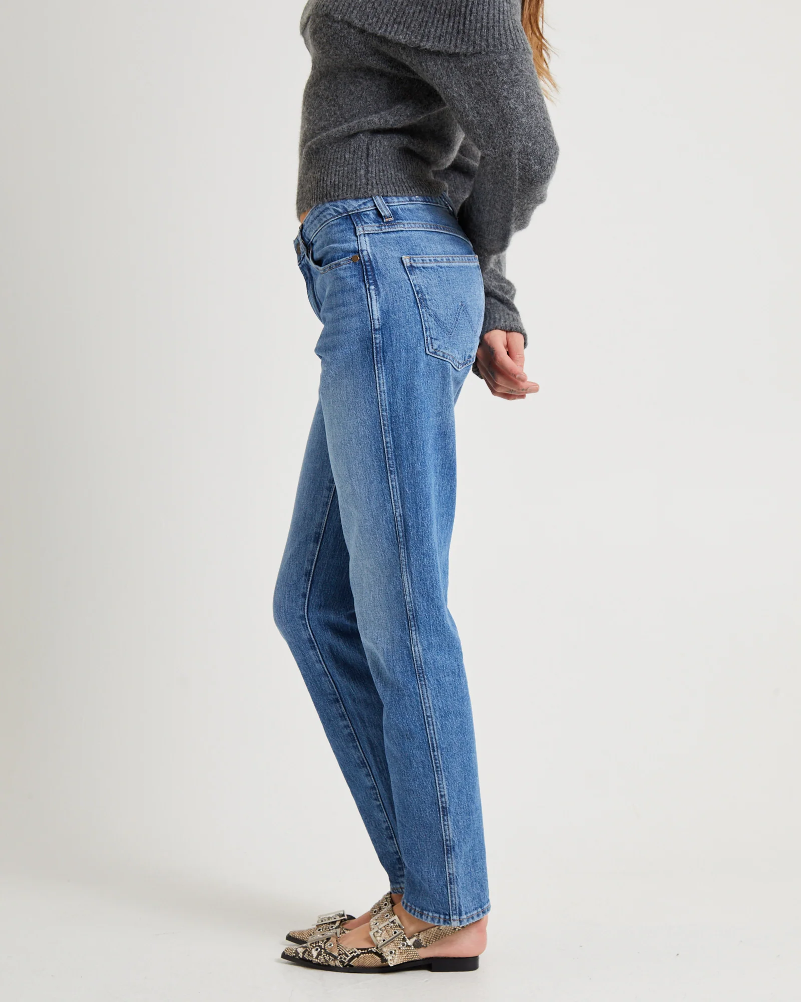 Mid Tori Denim Jeans Into The Night - Image 4
