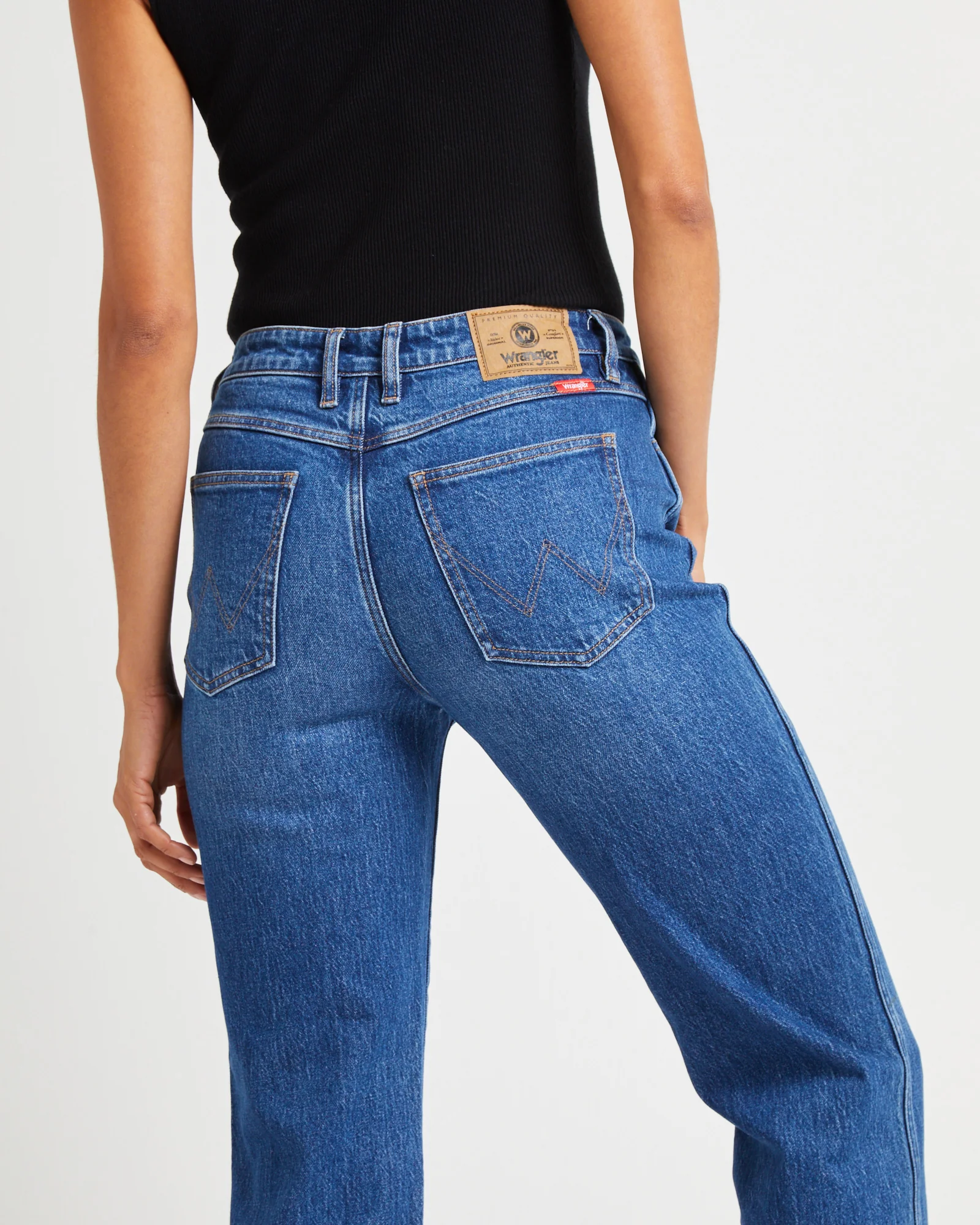 Mid Tori Slim Straight Denim Jeans  5 Year Fade - Image 5