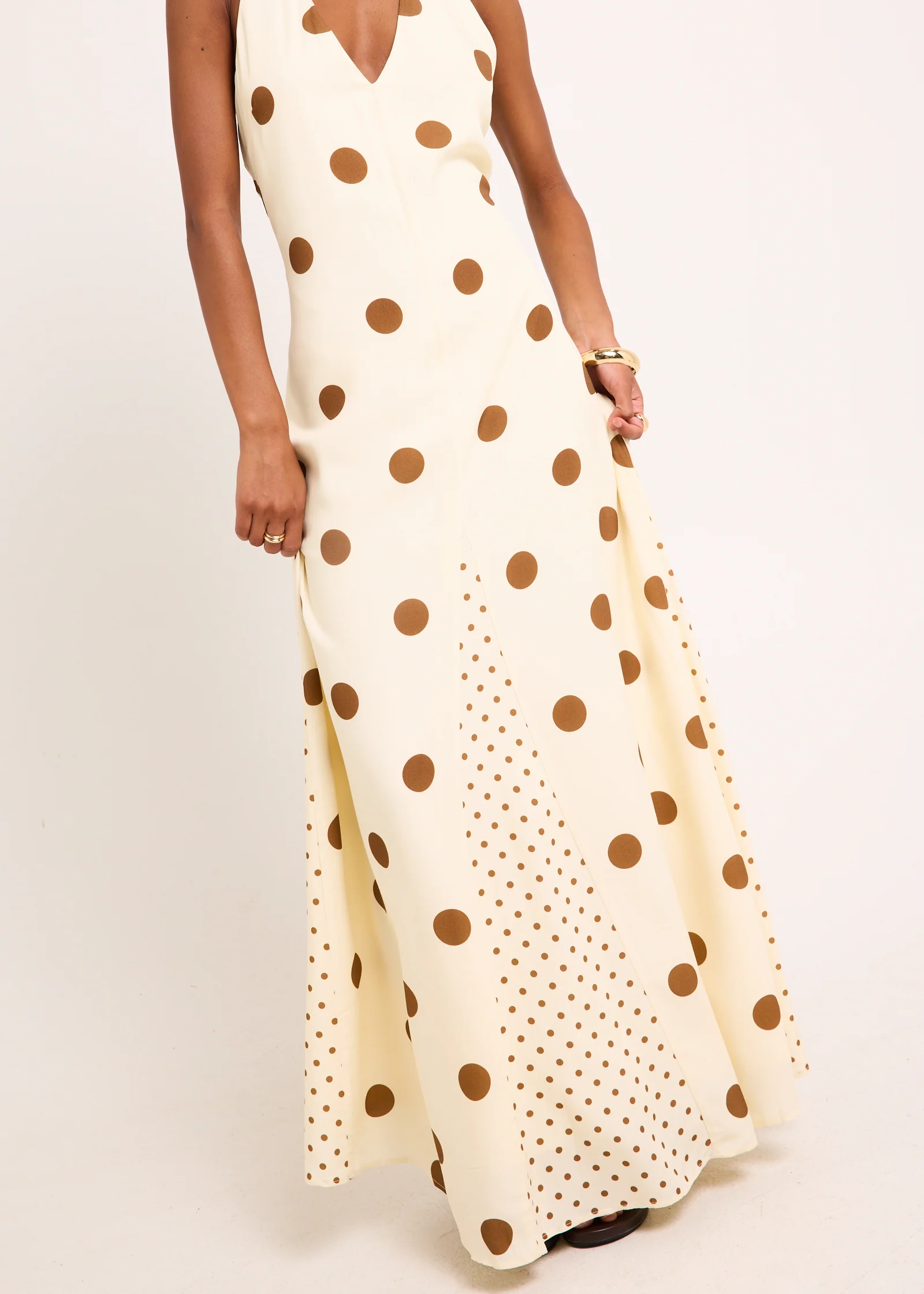 Millie Backless Maxi Dress - Image 5