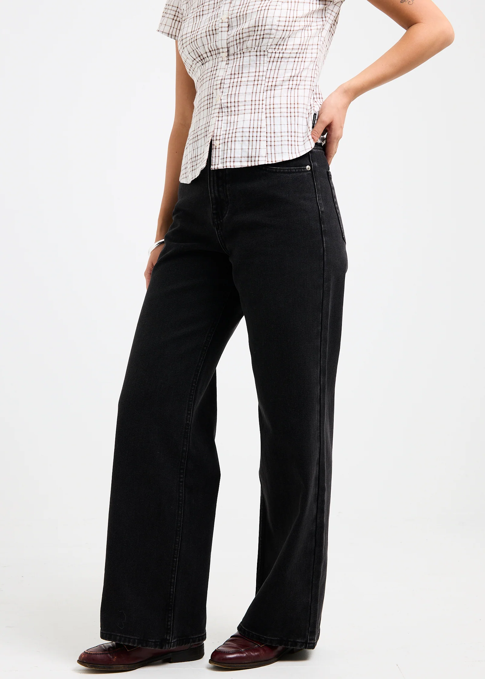 Misty High & Wide Denim Jeans - Image 3