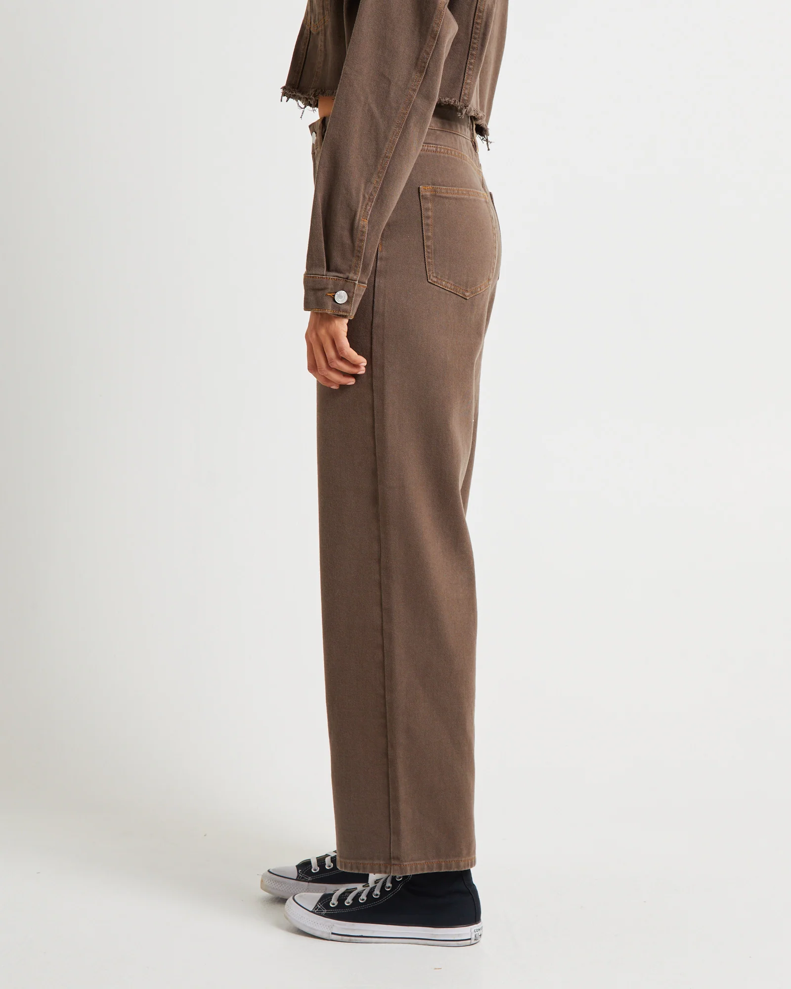 Misty High & Wide Denim Jeans - Image 4
