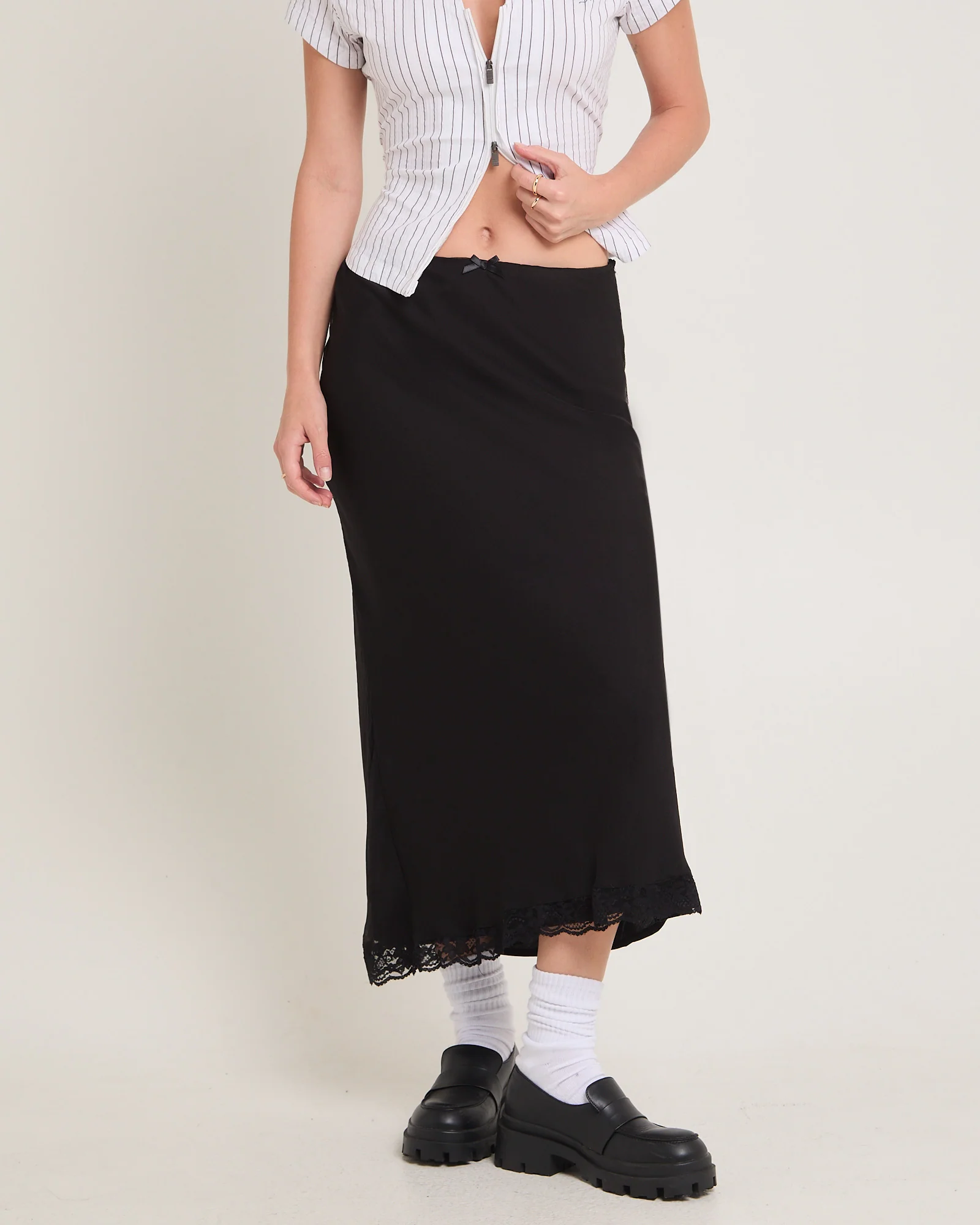Mitsy Mid Skirt - Image 2