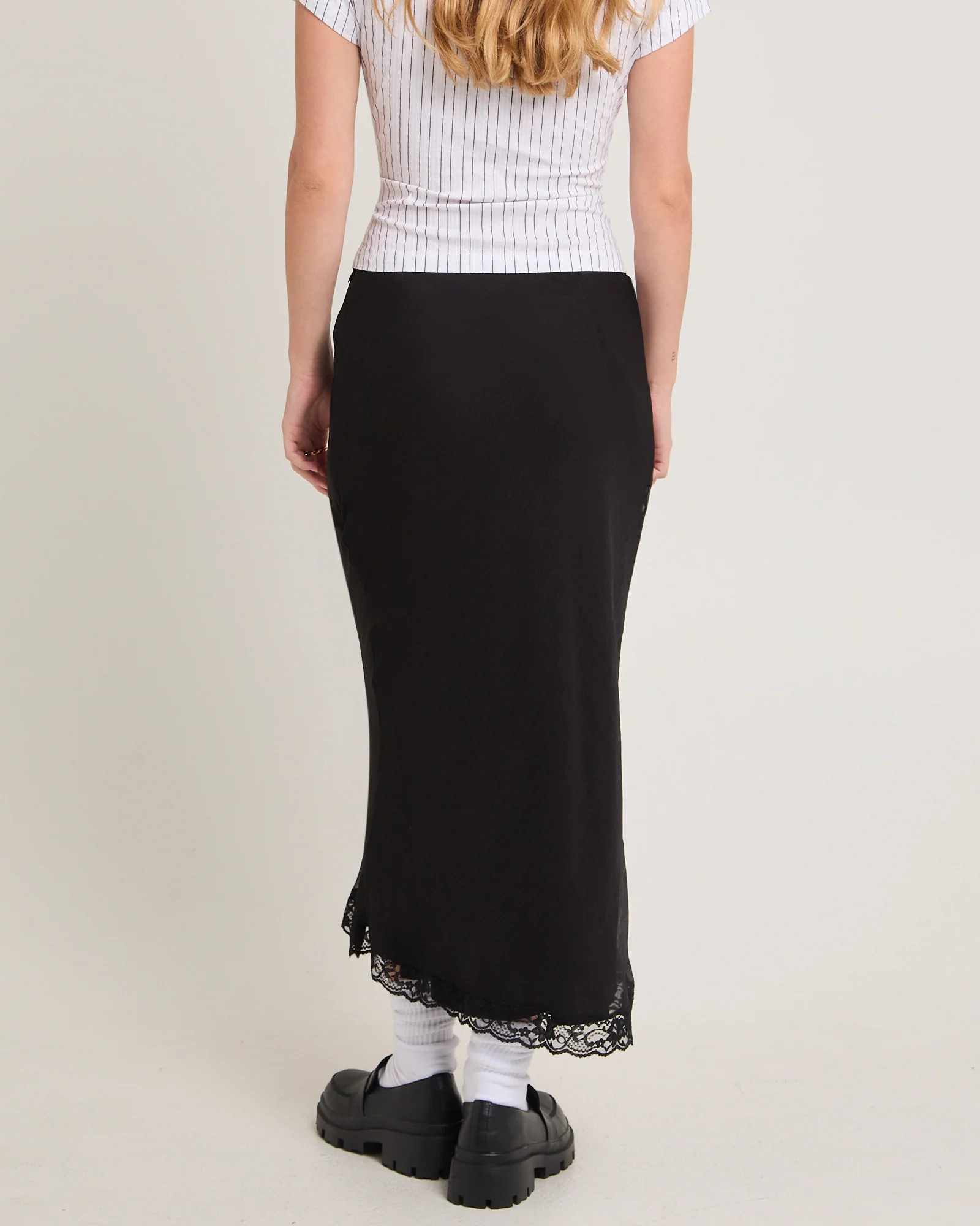 Mitsy Mid Skirt - Image 3