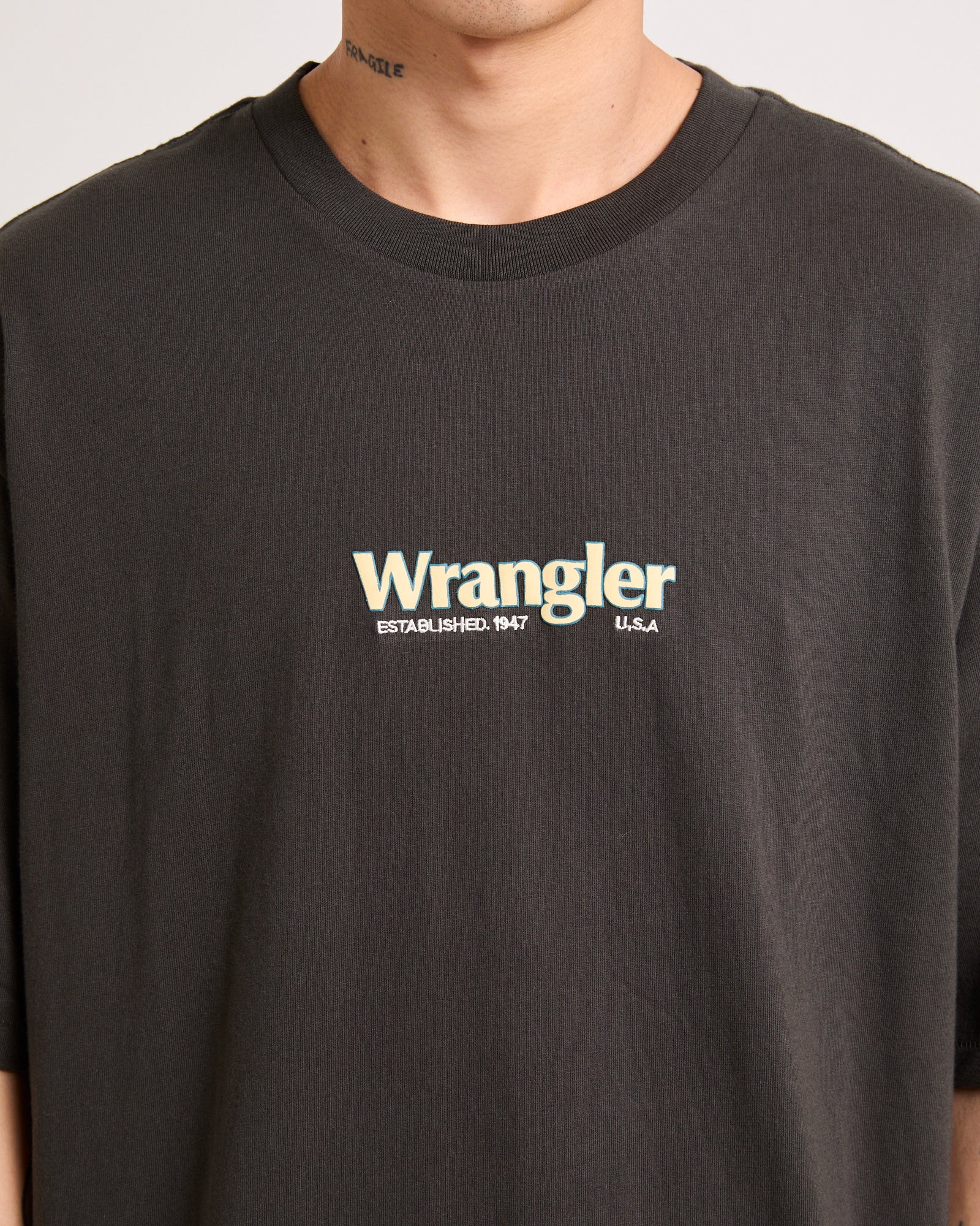 Modello Slacker T-Shirt - Image 5