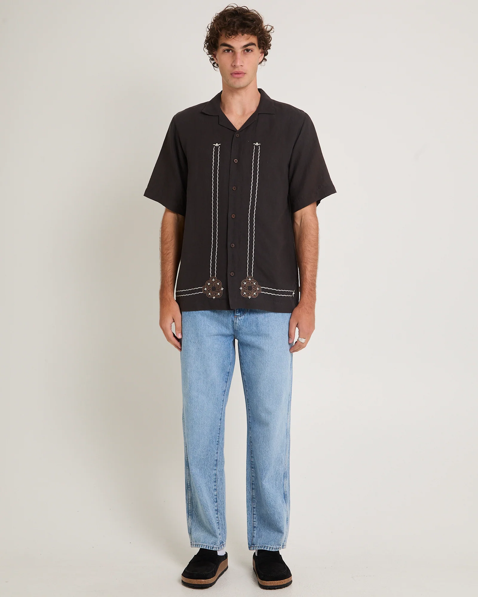 Motif Emb Bowler Shirt - Image 3
