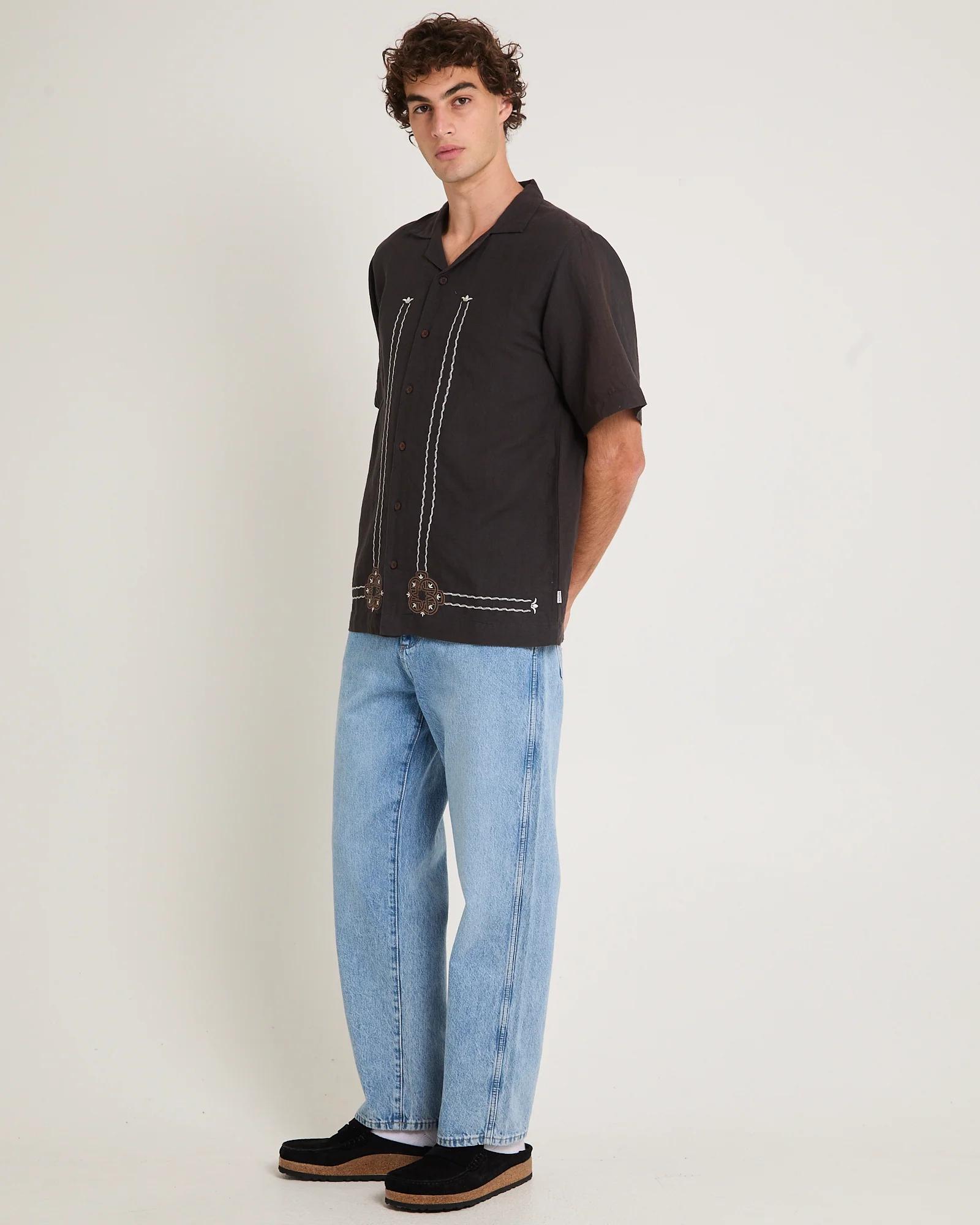 Motif Emb Bowler Shirt - Image 4