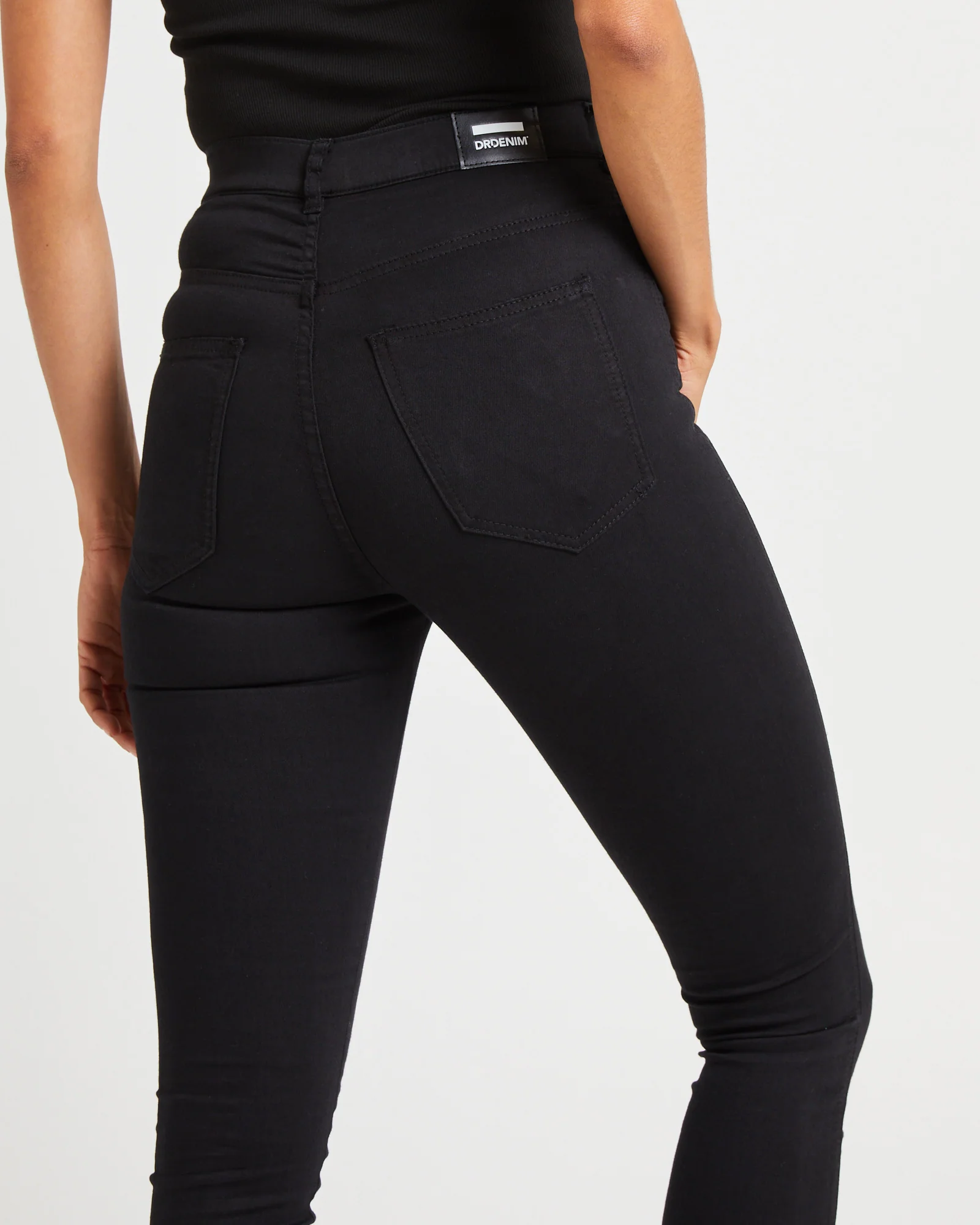 Moxy Jeans - Image 5