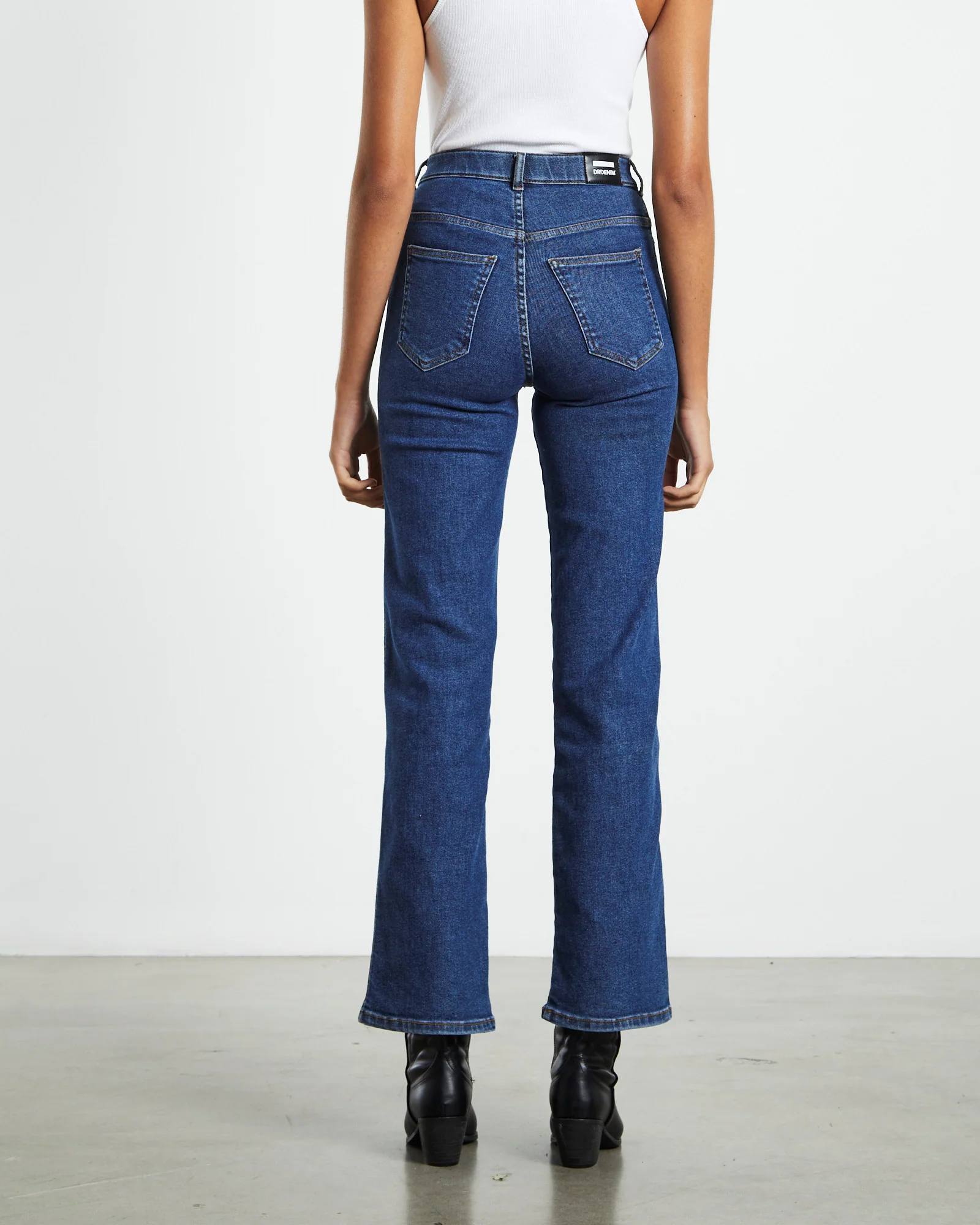 Moxy Straight Jeans Cape Dark Plain - Image 2