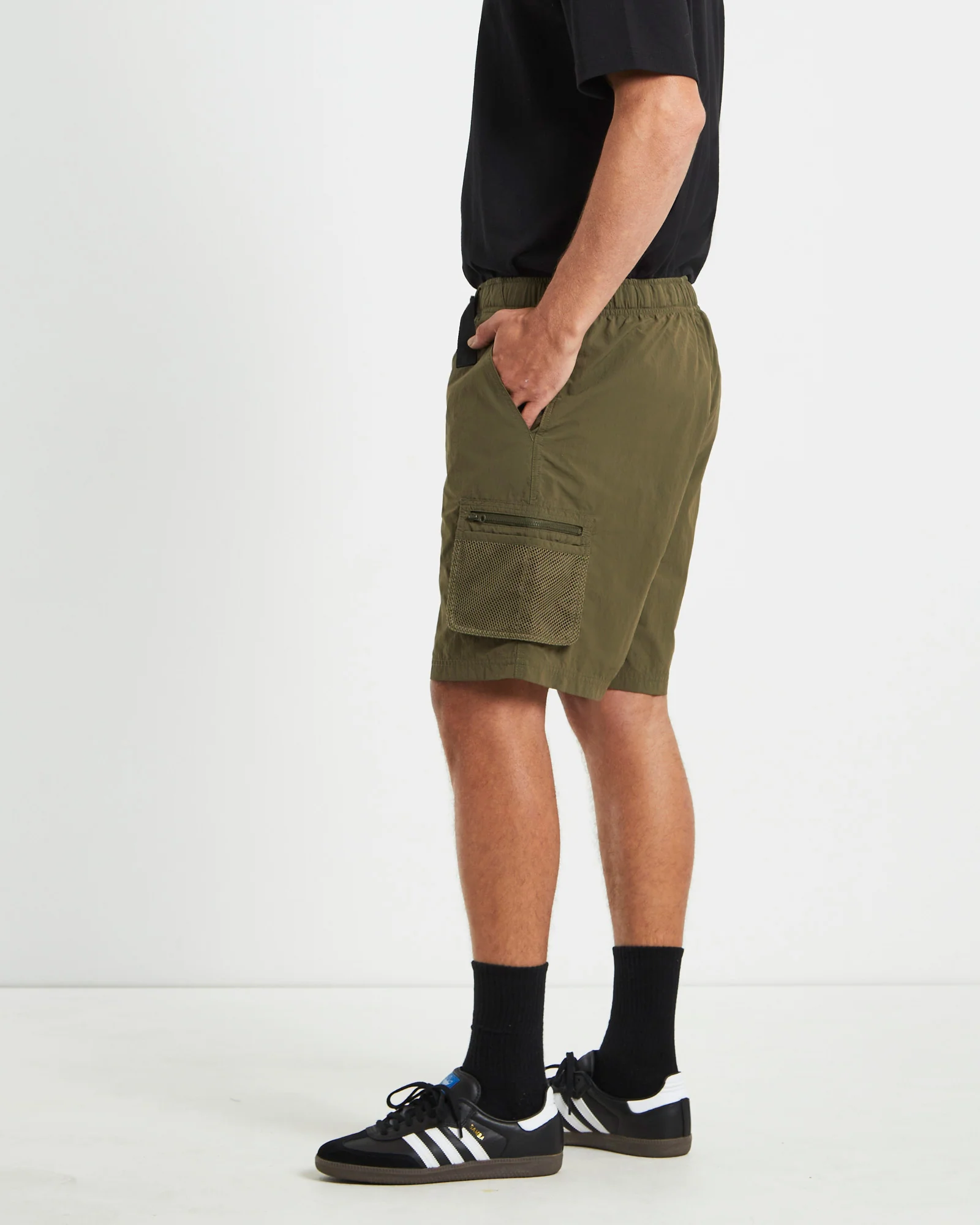 Multi Pocket Utility Cargo Shorts in Army Green - Image 4