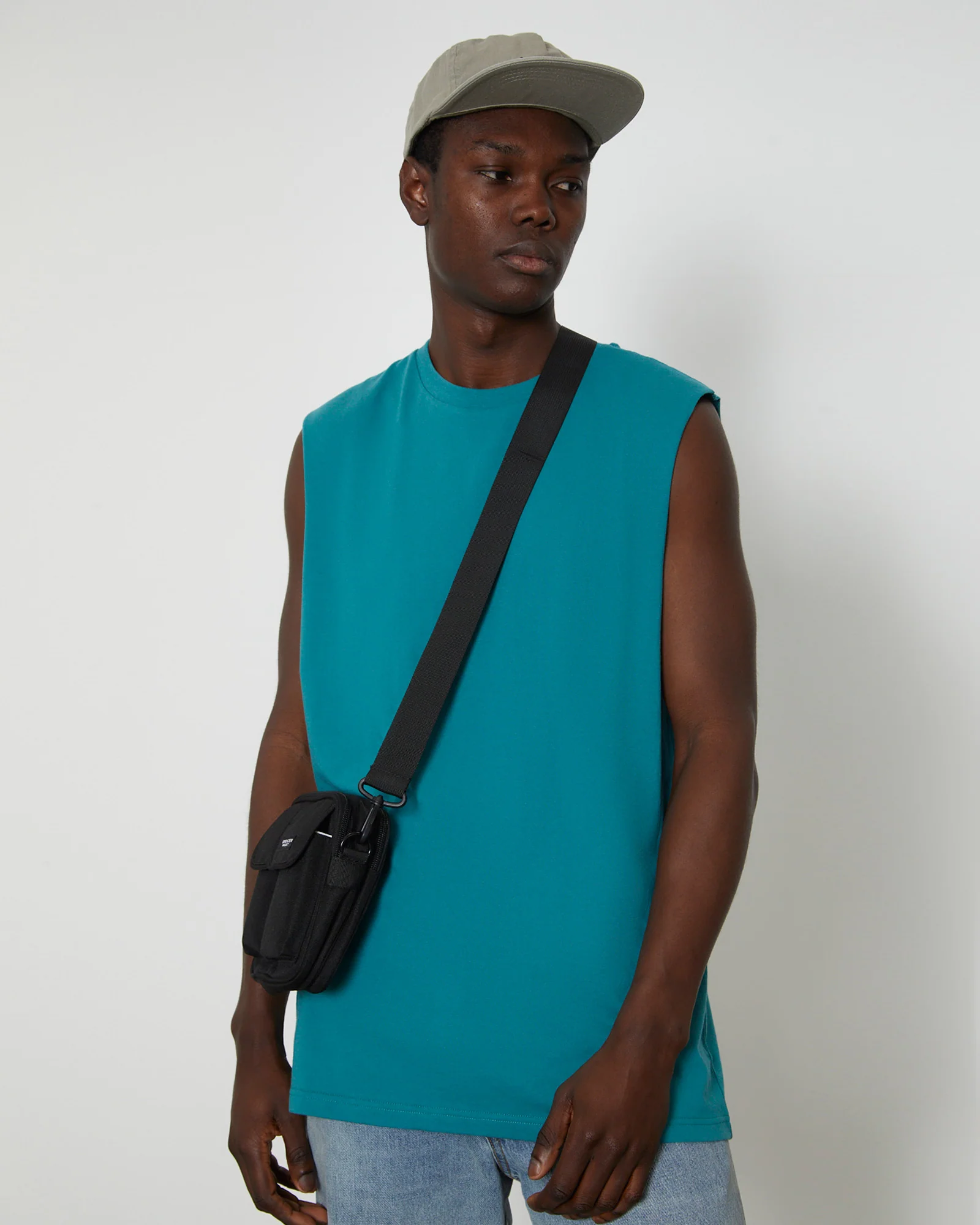 Muscle Tank Tee in Emerald - Image 5