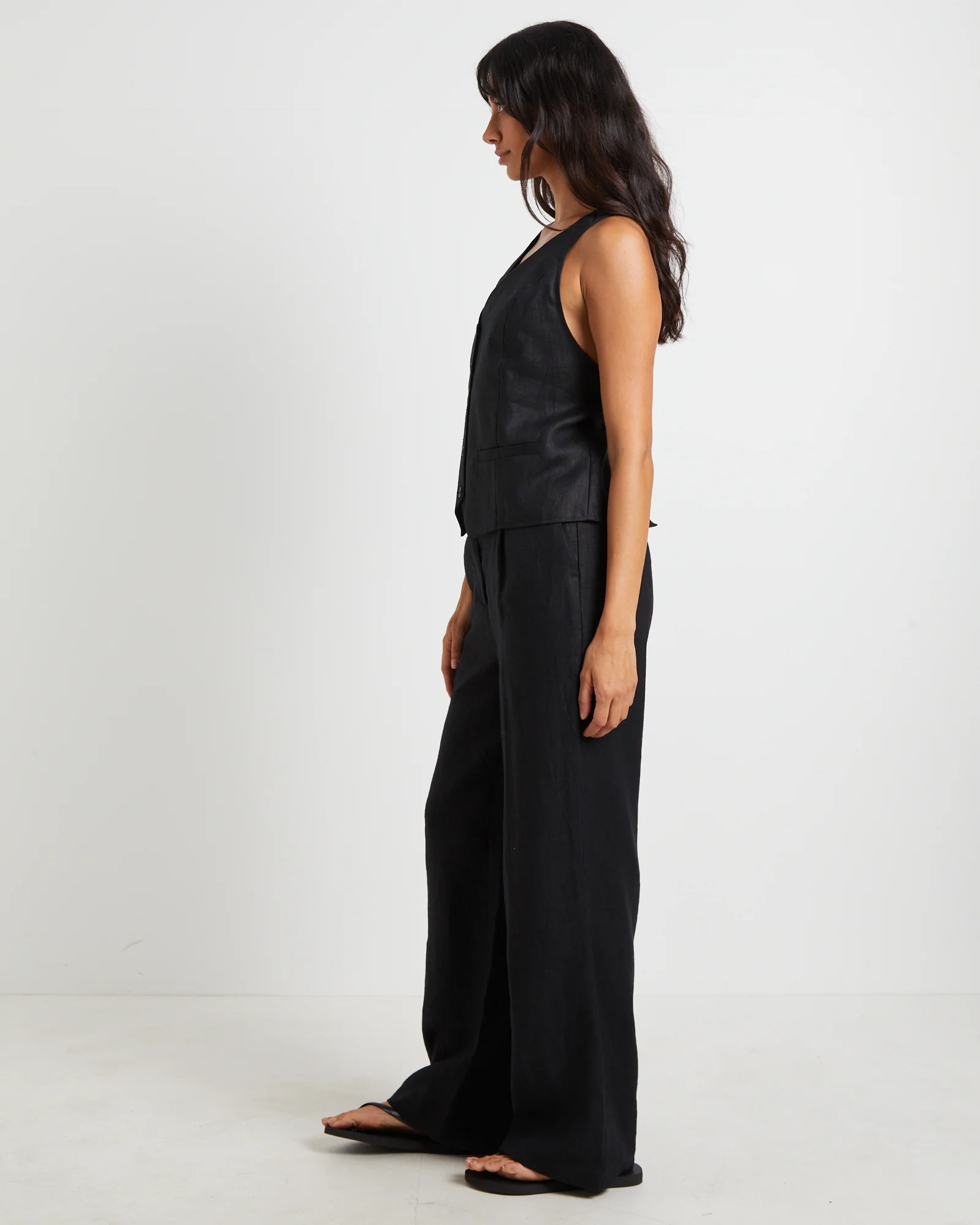 Naomi Linen Halter Vest in Black - Image 4