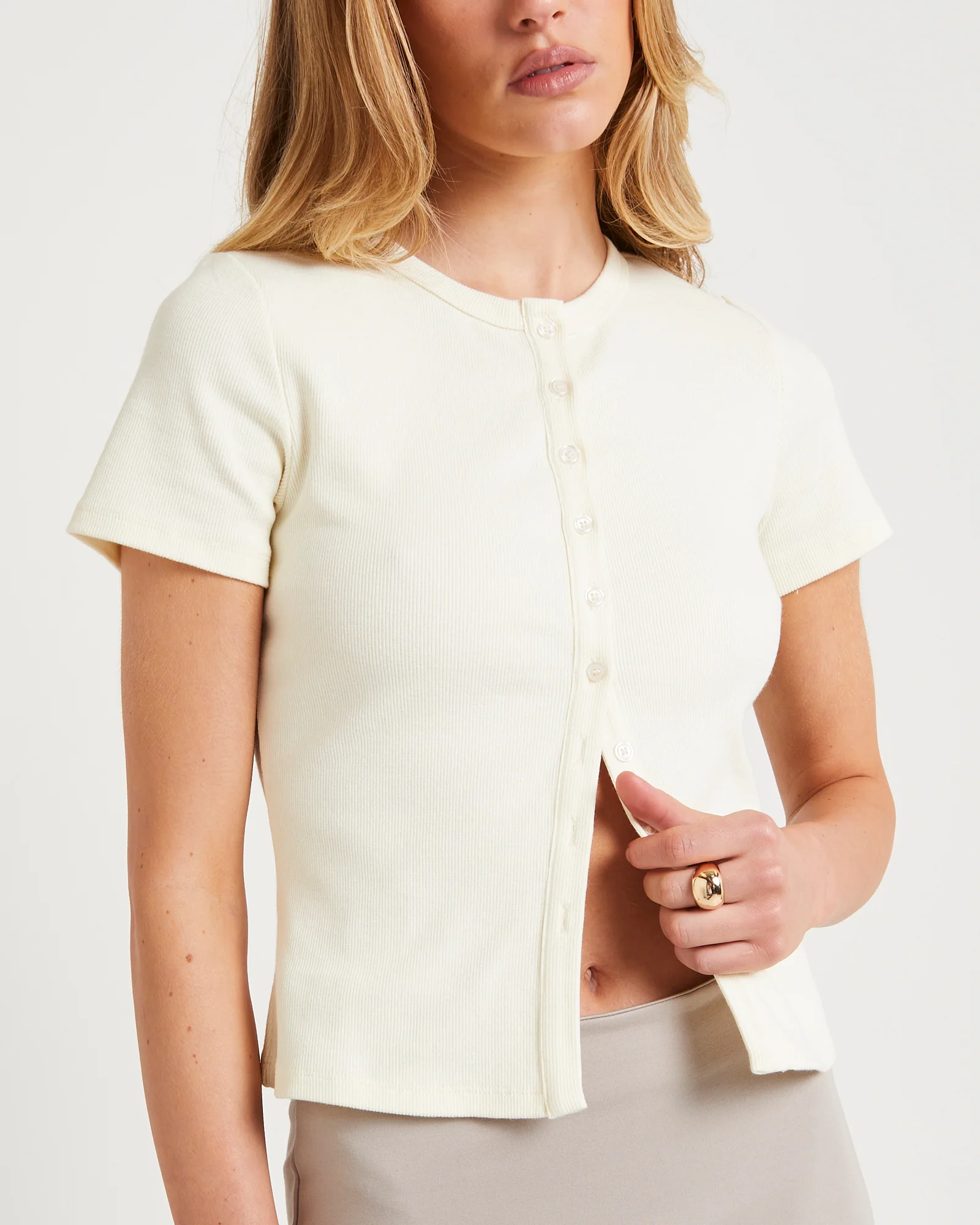 Neri Rib Button T-Shirt - Image 5